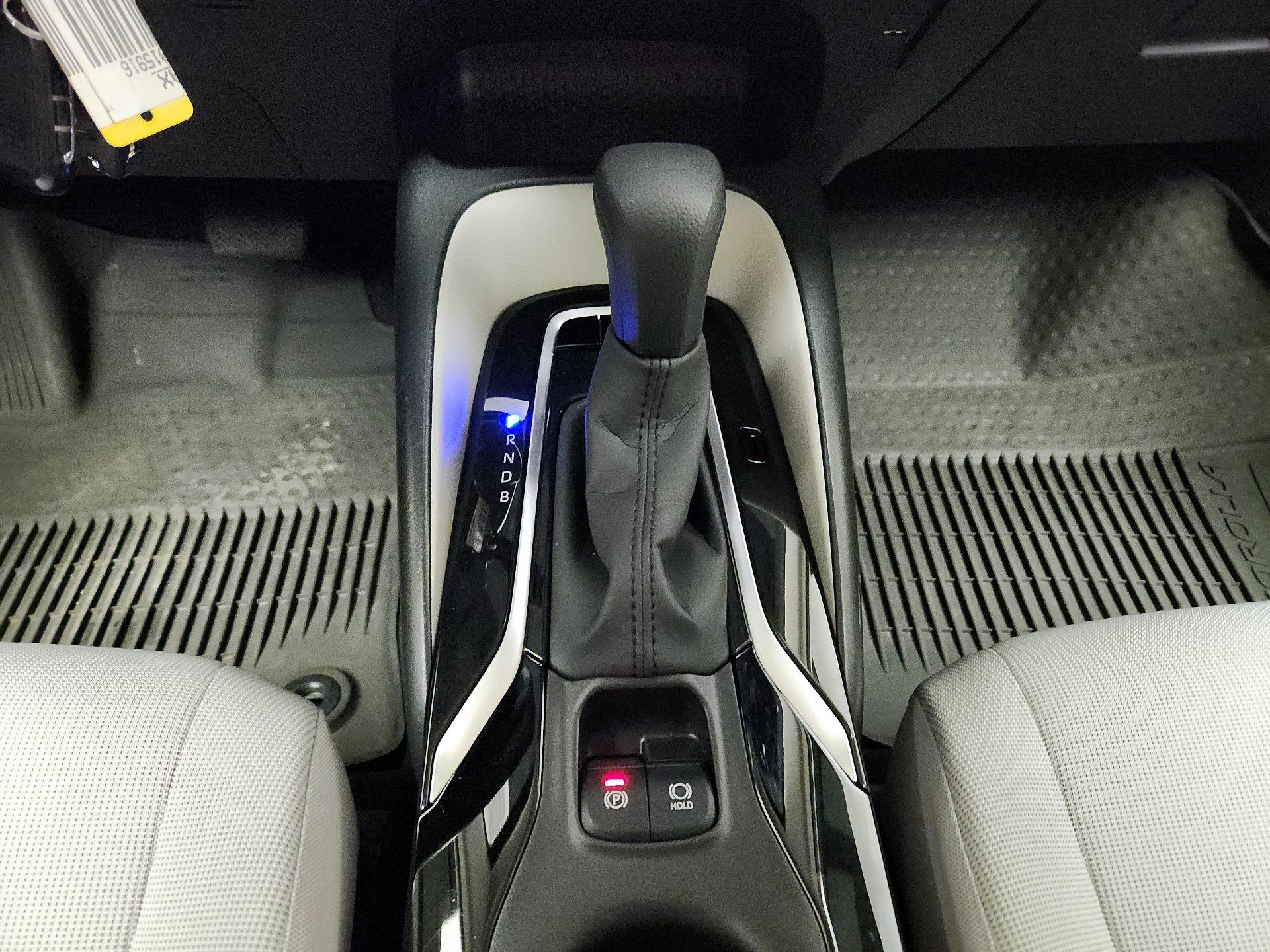 Thumbnail: 2022 Toyota Corolla - 17