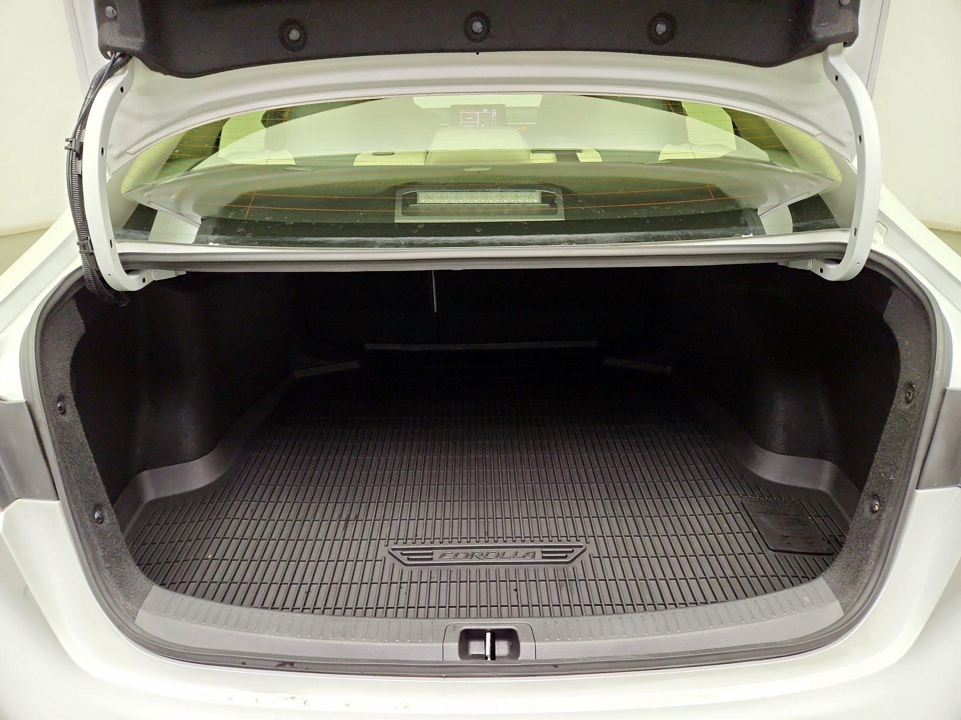 Thumbnail: 2022 Toyota Corolla - 19