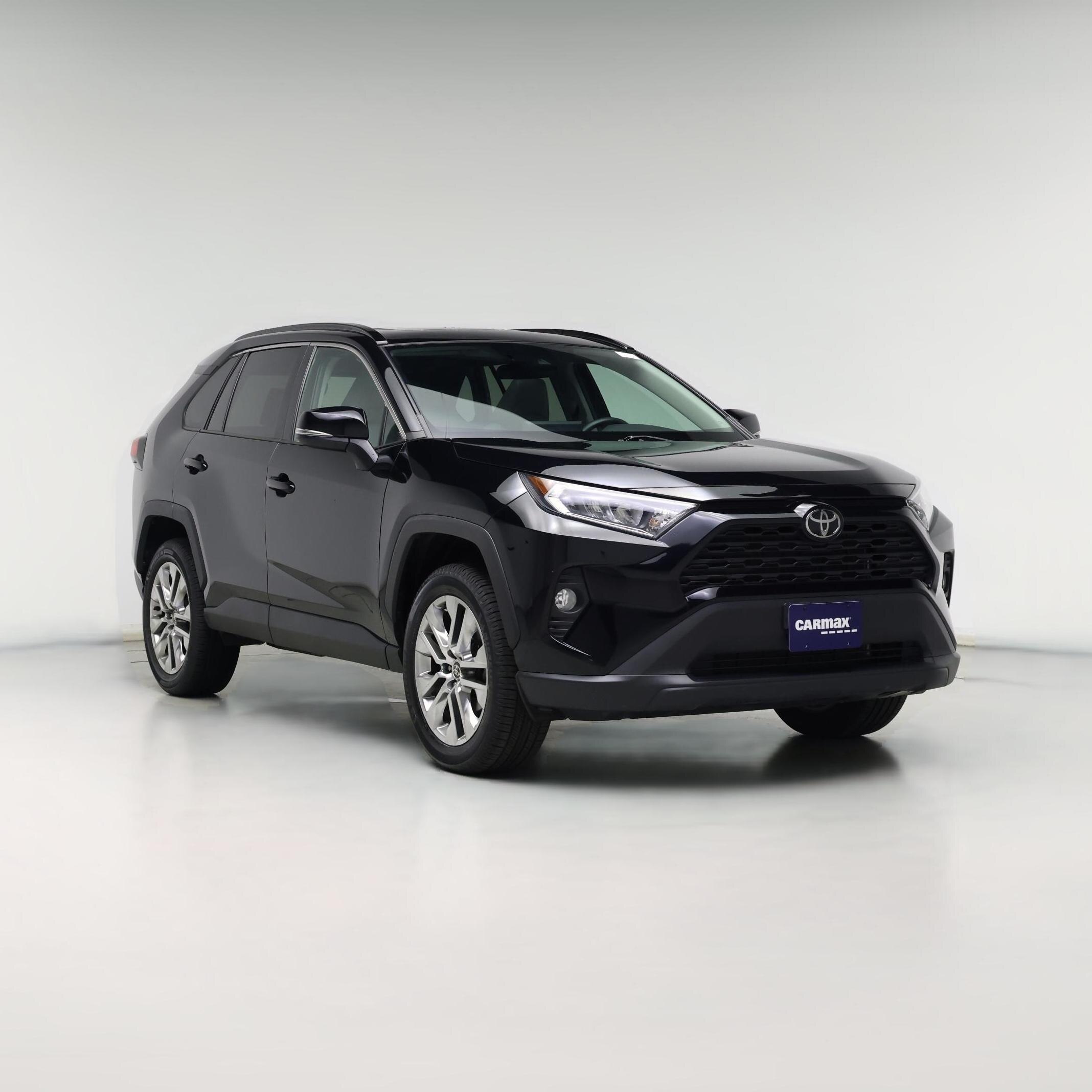 Thumbnail: 2021 Toyota RAV4 - 1