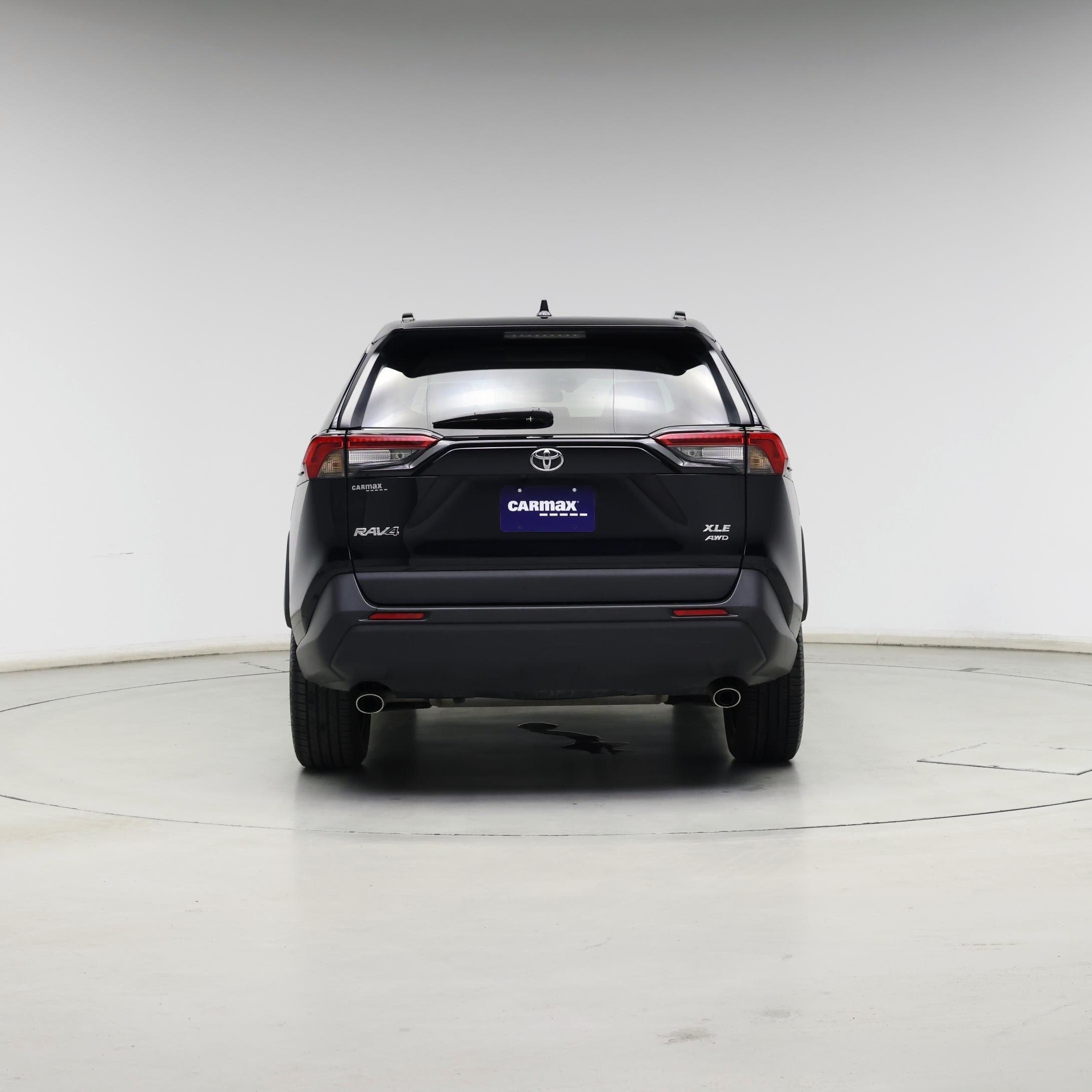 Thumbnail: 2021 Toyota RAV4 - 6