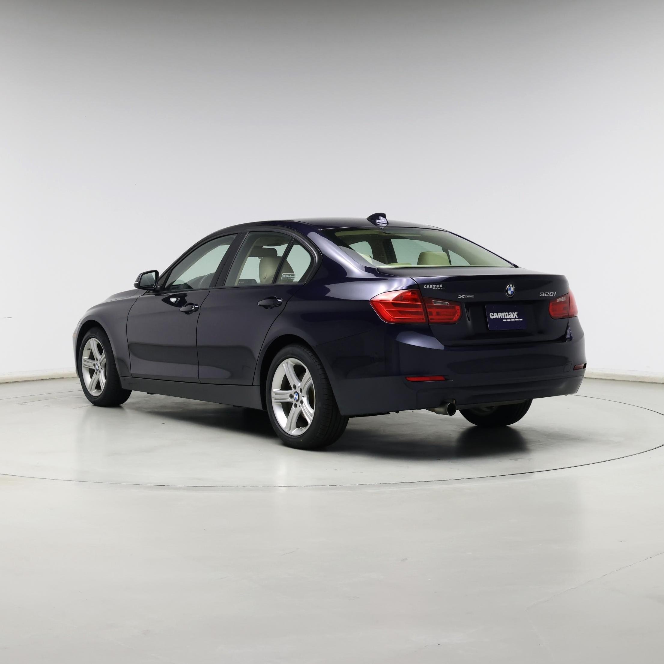 Thumbnail: 2015 BMW 3 Series - 2