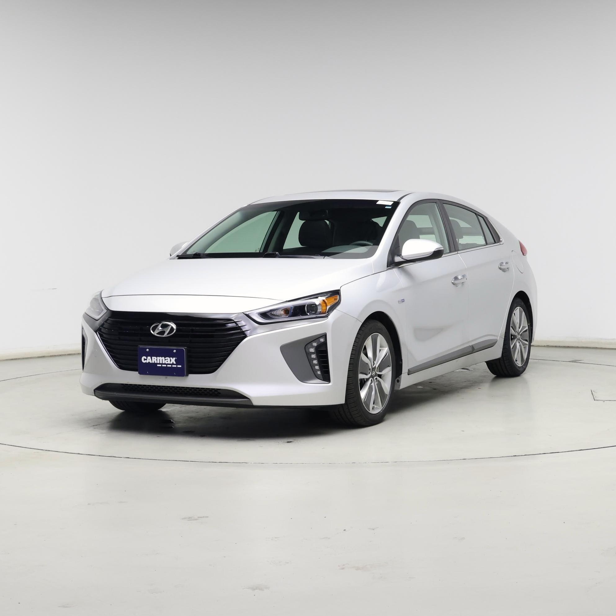 Thumbnail: 2018 Hyundai Ioniq - 4
