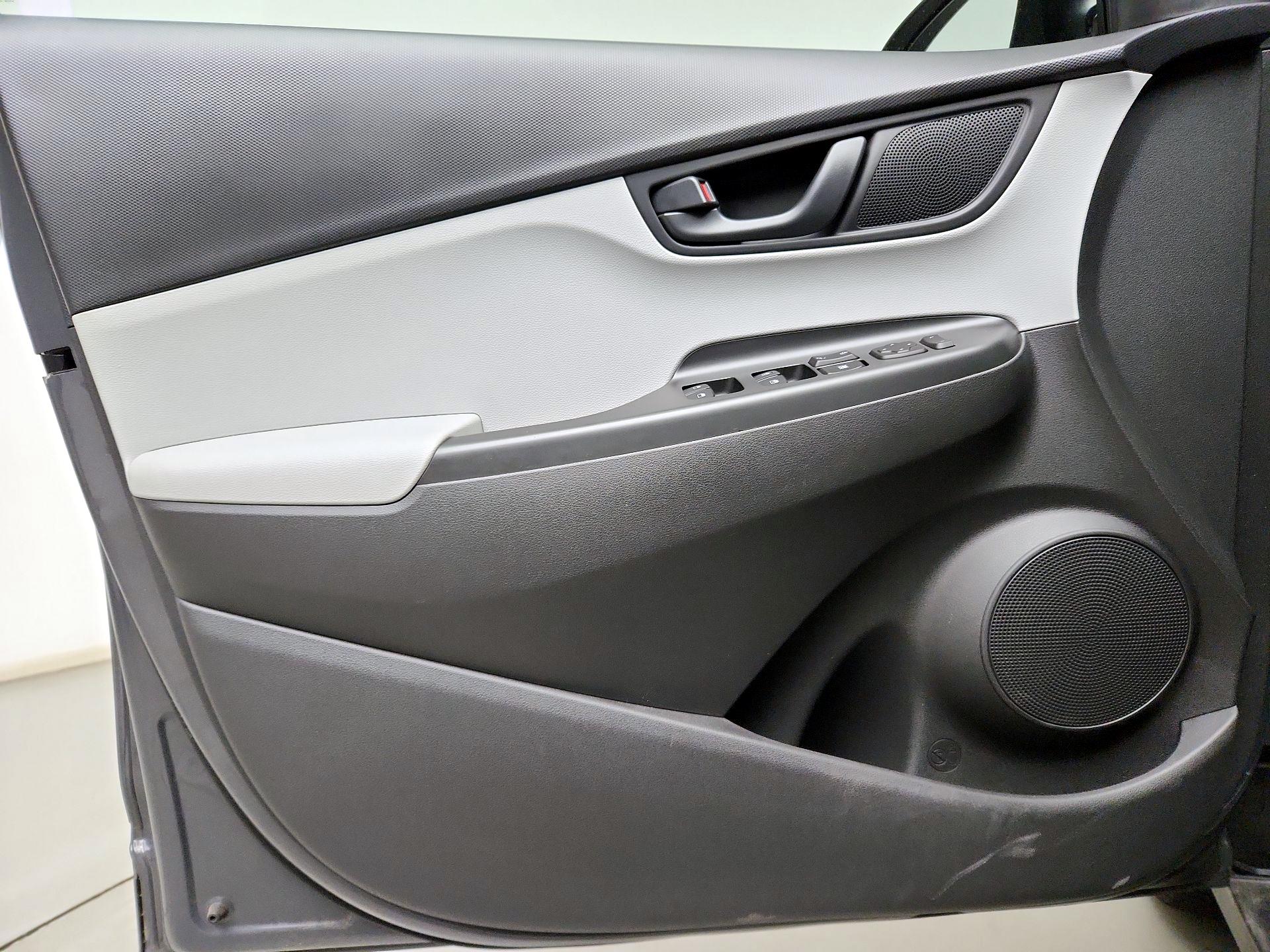 Thumbnail: 2023 Hyundai Kona - 12