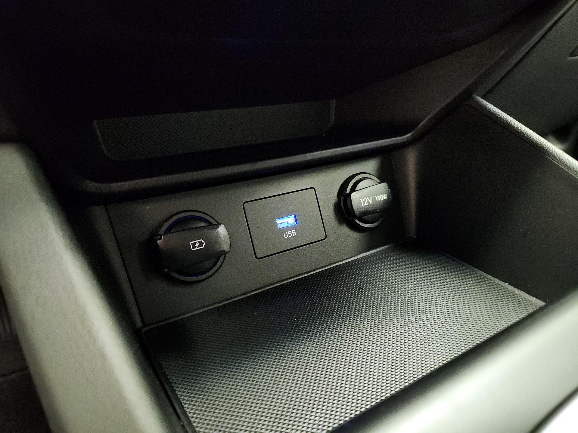 Thumbnail: 2023 Hyundai Kona - 18