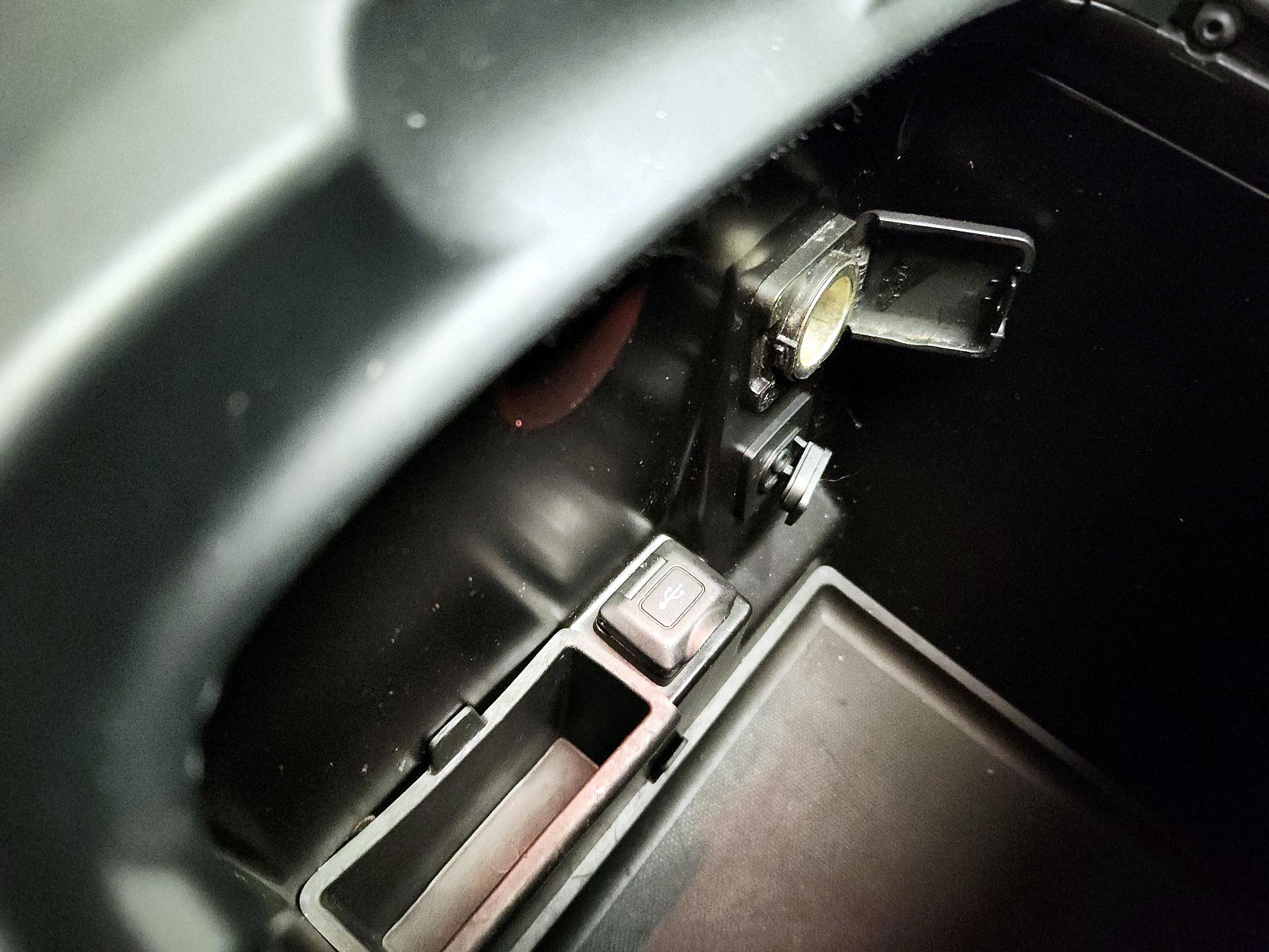 Thumbnail: 2014 Acura MDX - 19