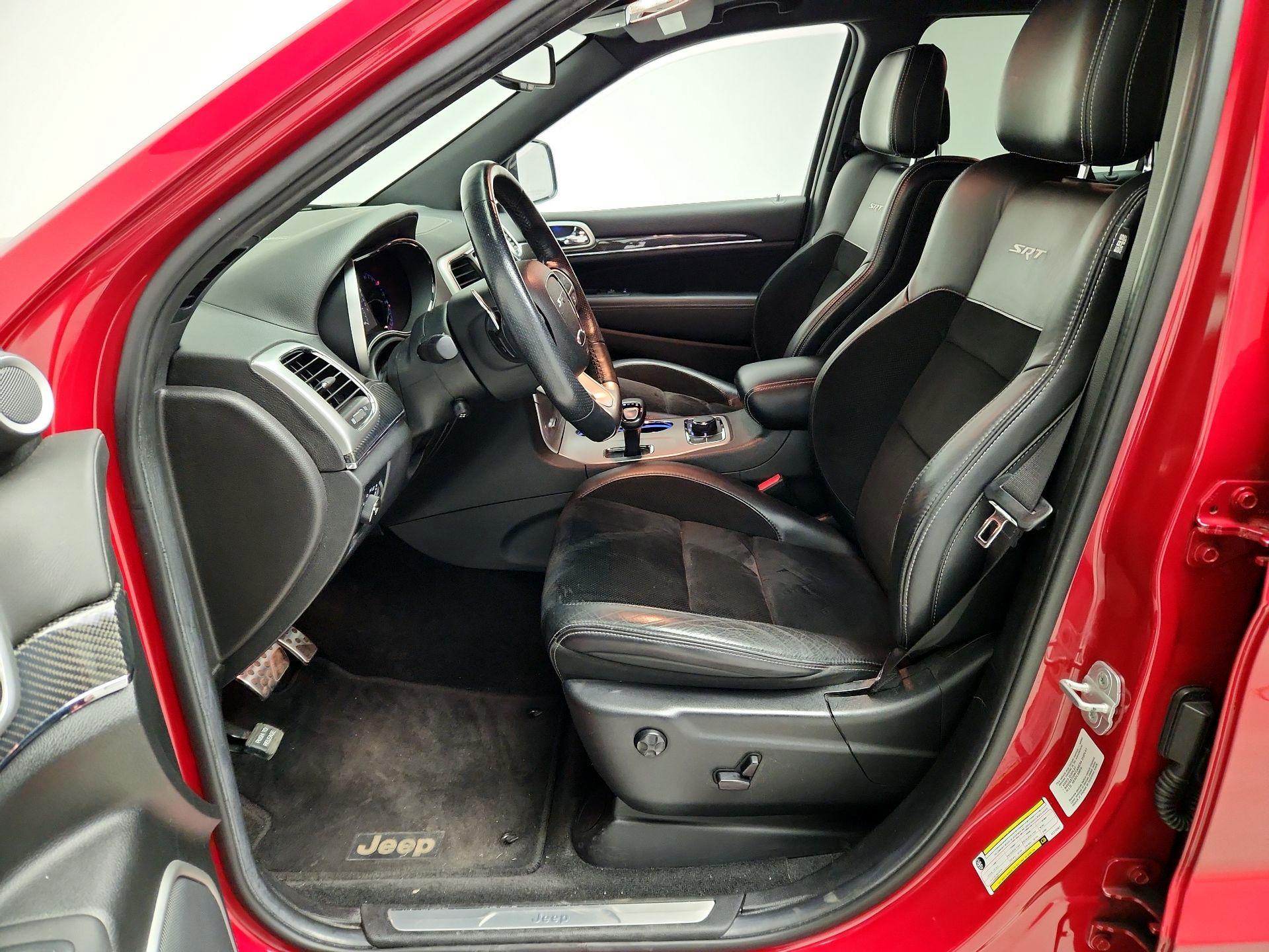 Thumbnail: 2014 Jeep Grand Cherokee - 11