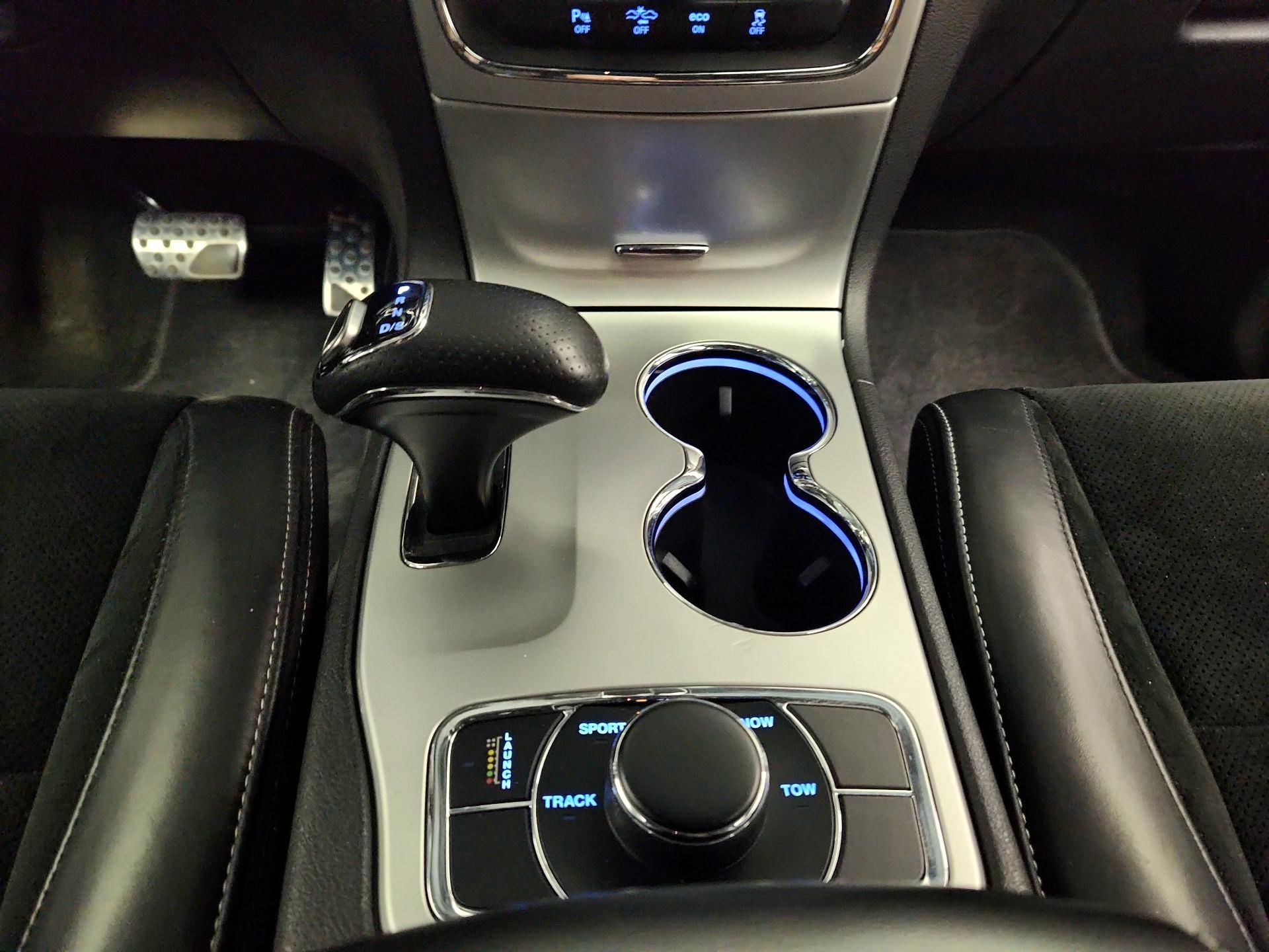 Thumbnail: 2014 Jeep Grand Cherokee - 18