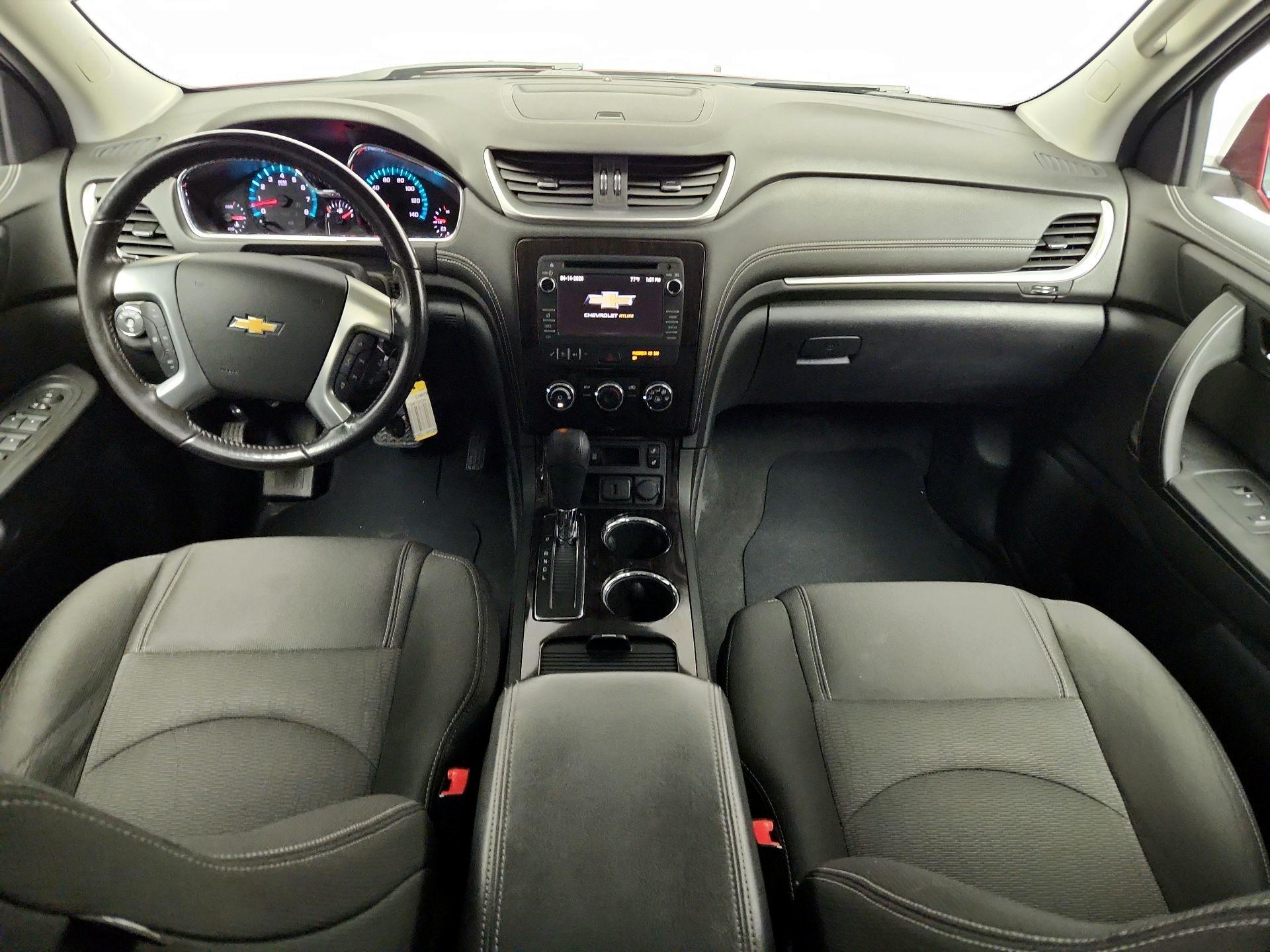 Thumbnail: 2017 Chevrolet Traverse - 9