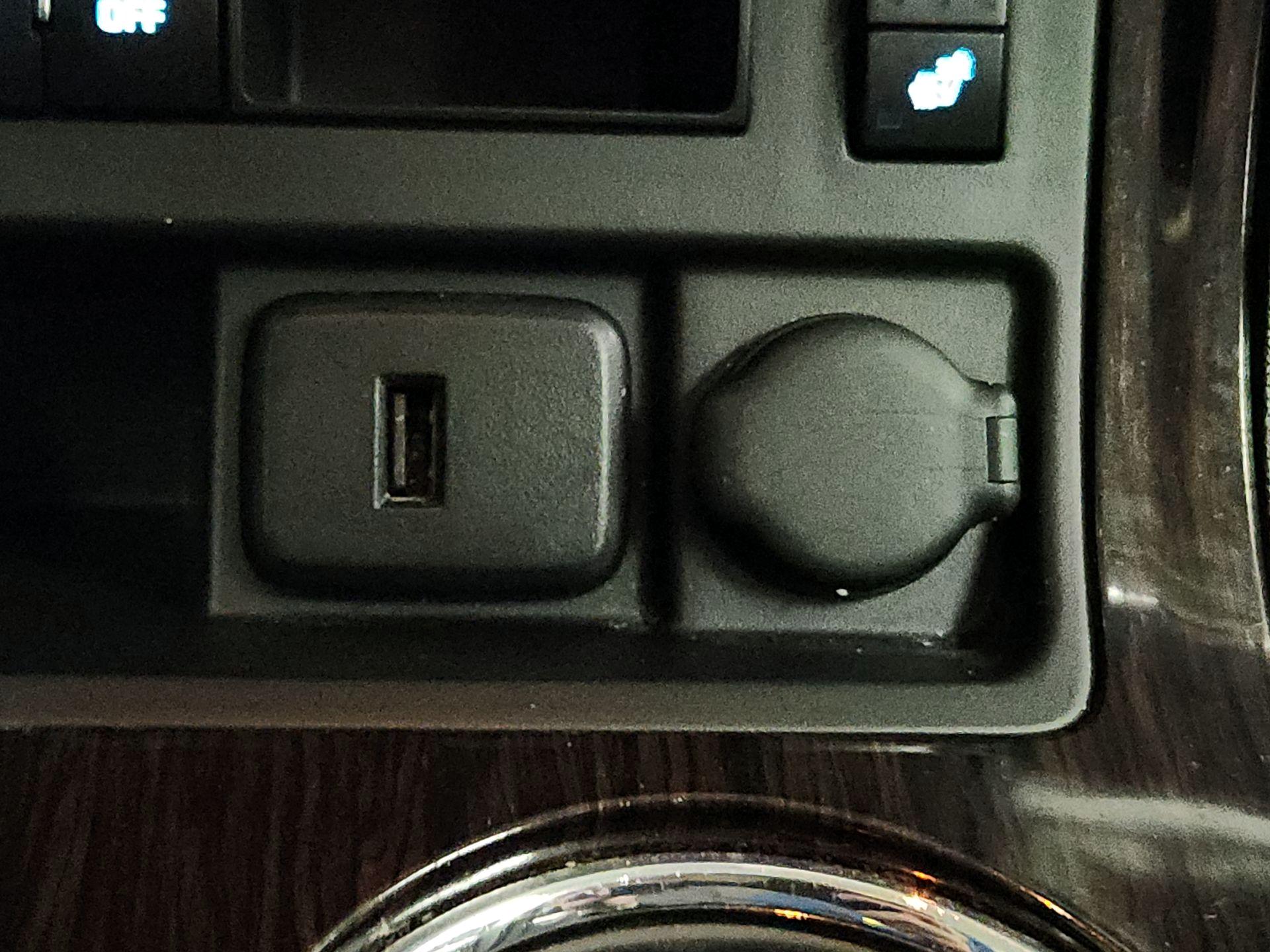 Thumbnail: 2017 Chevrolet Traverse - 18