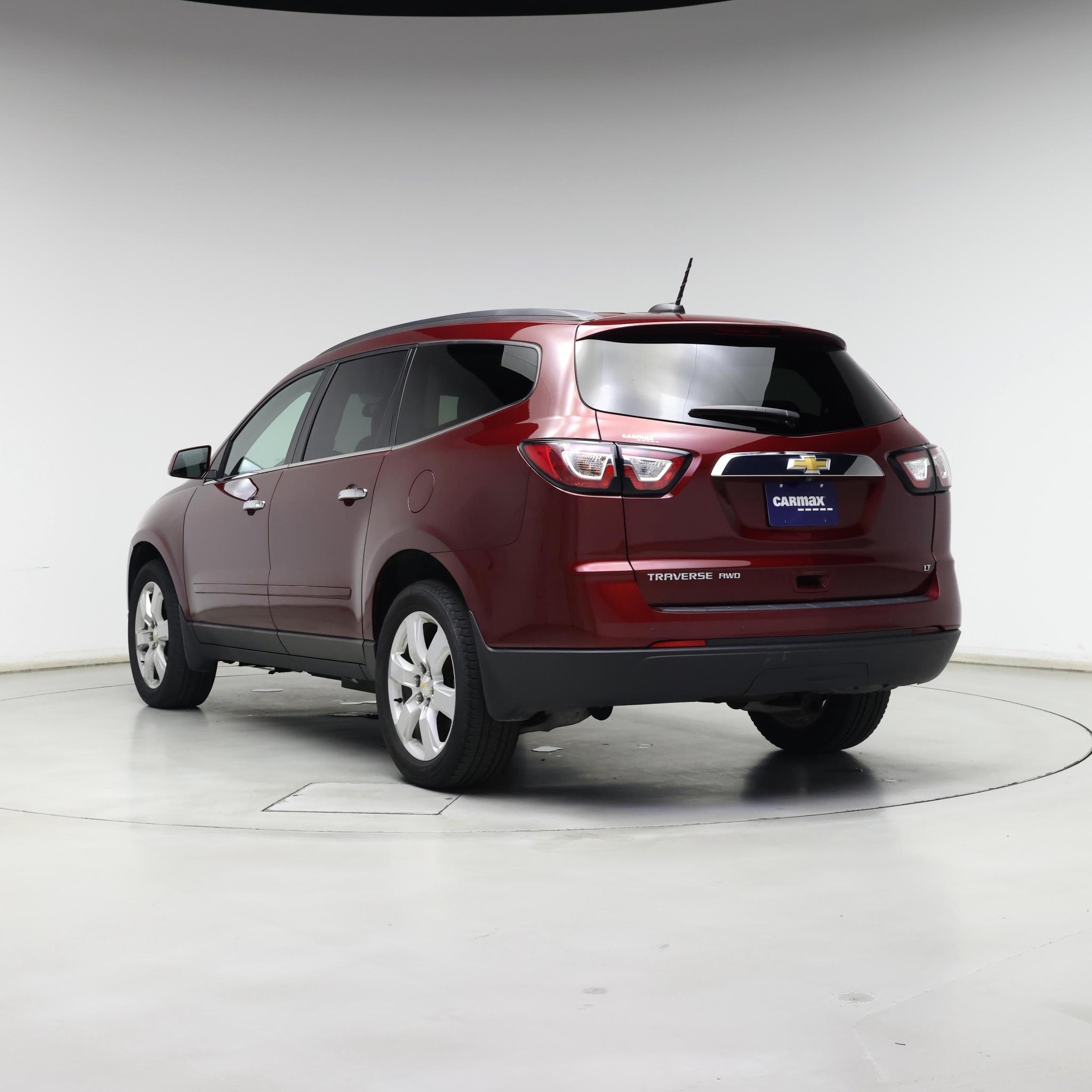 Thumbnail: 2017 Chevrolet Traverse - 2