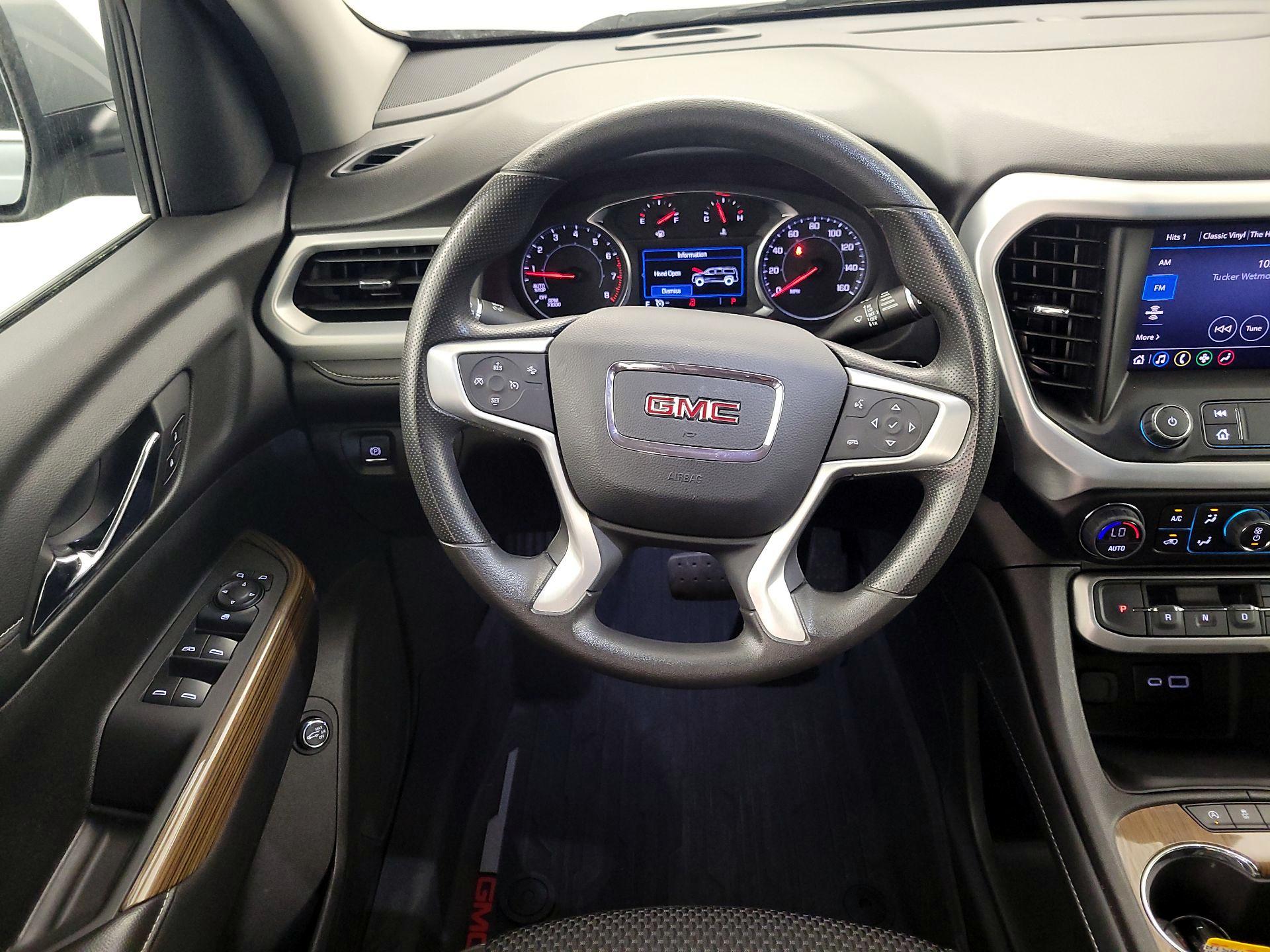 Thumbnail: 2023 GMC Acadia - 10