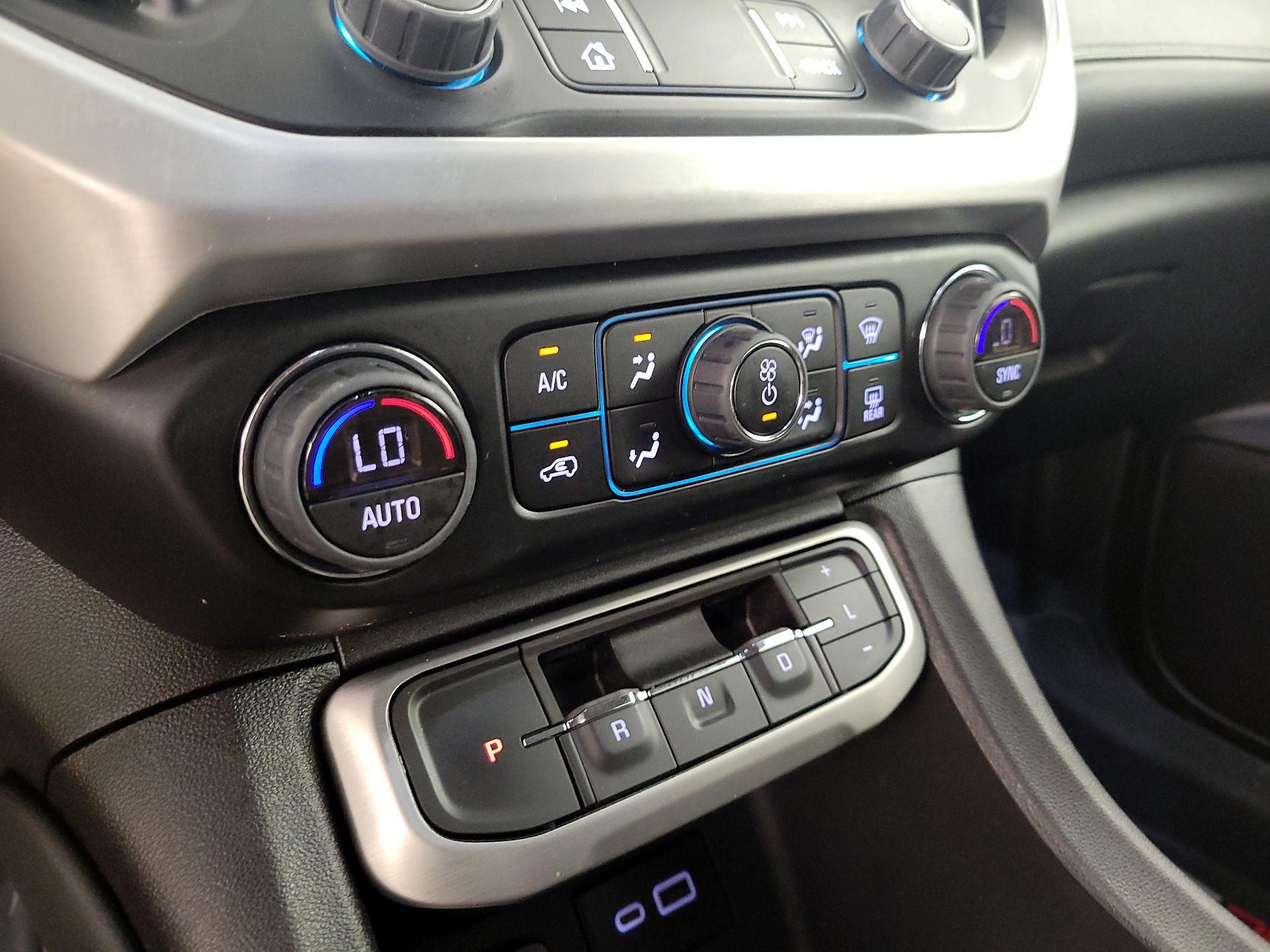Thumbnail: 2023 GMC Acadia - 16