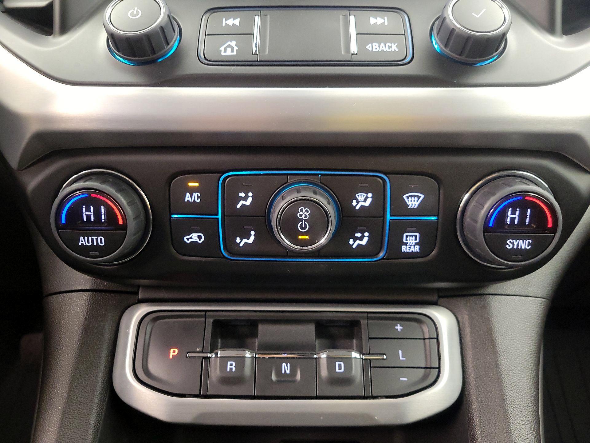Thumbnail: 2023 GMC Acadia - 16