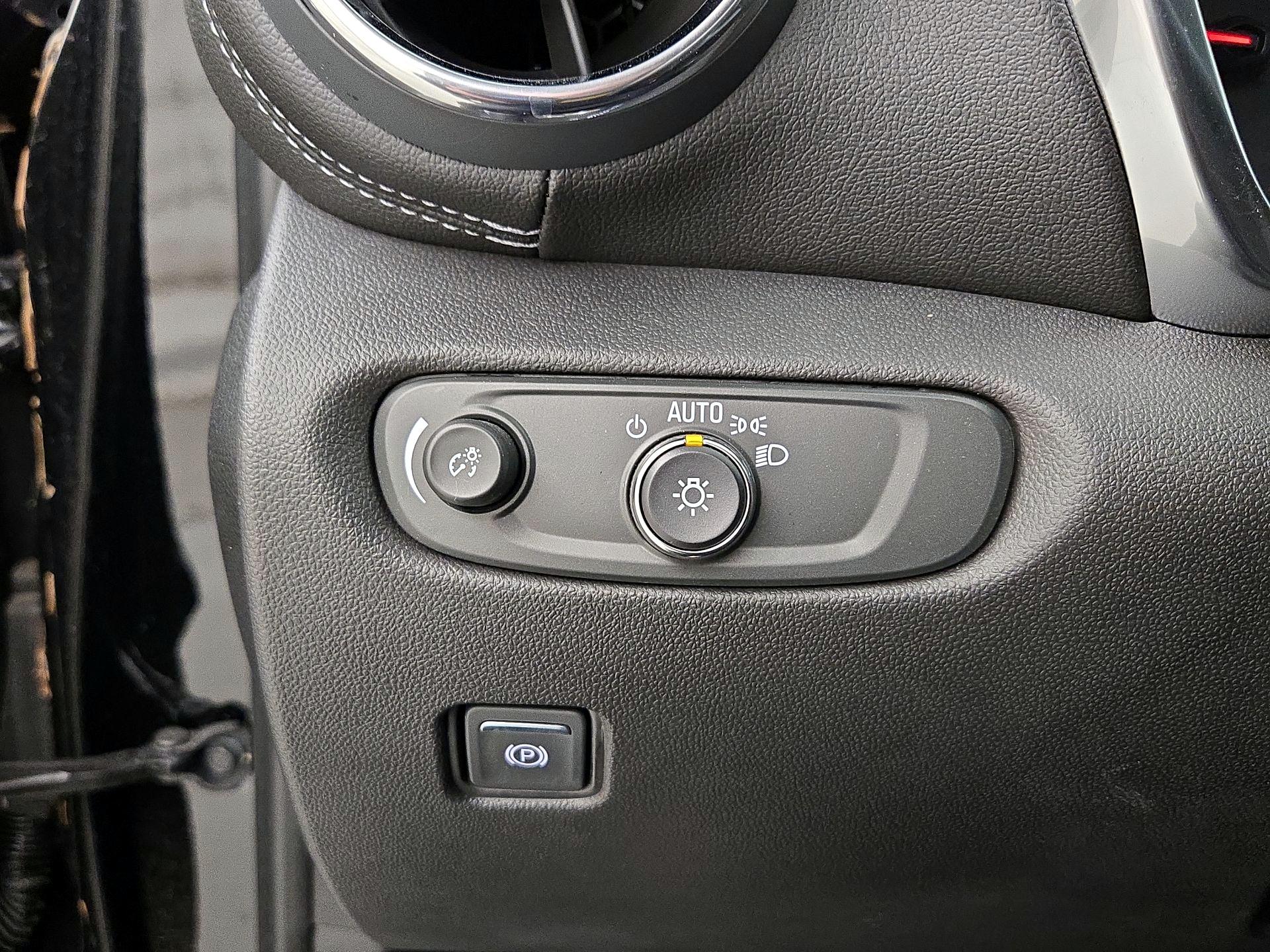 Thumbnail: 2023 Chevrolet Blazer - 13