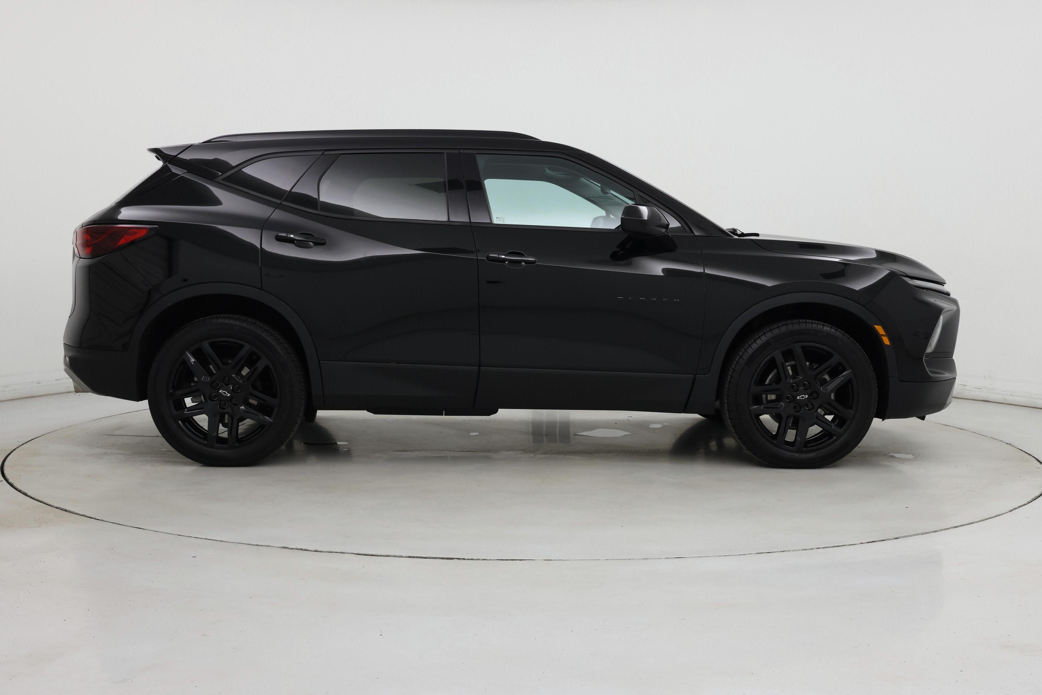 Thumbnail: 2023 Chevrolet Blazer - 7