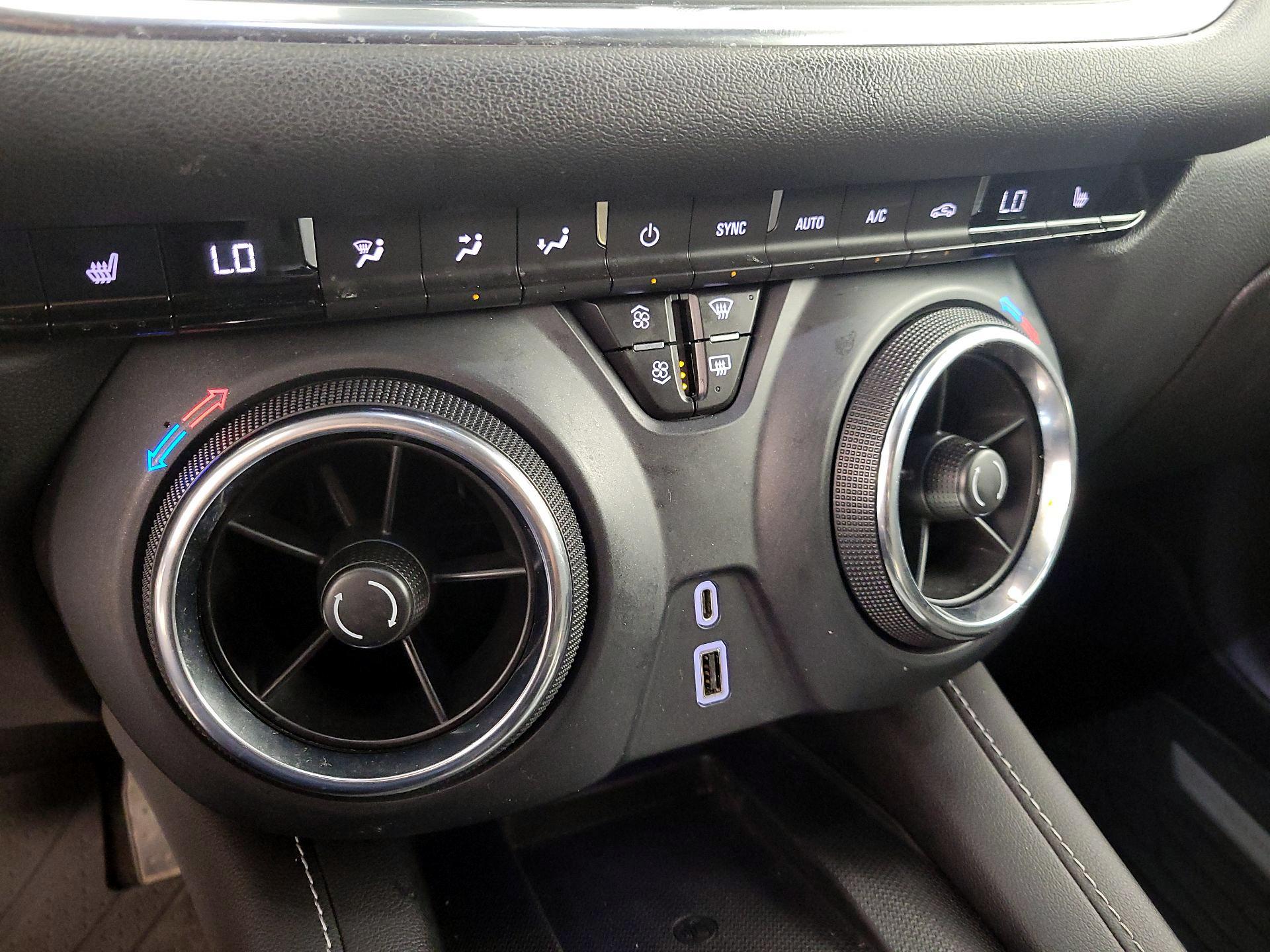 Thumbnail: 2023 Chevrolet Blazer - 16