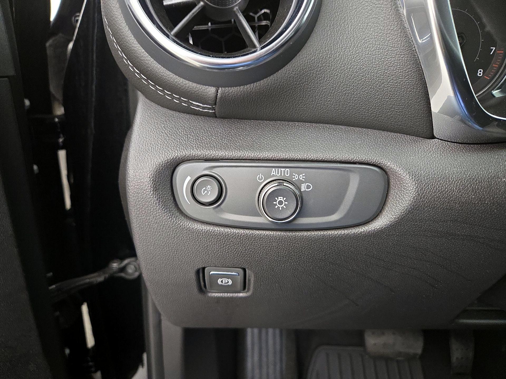 Thumbnail: 2024 Chevrolet Blazer - 13