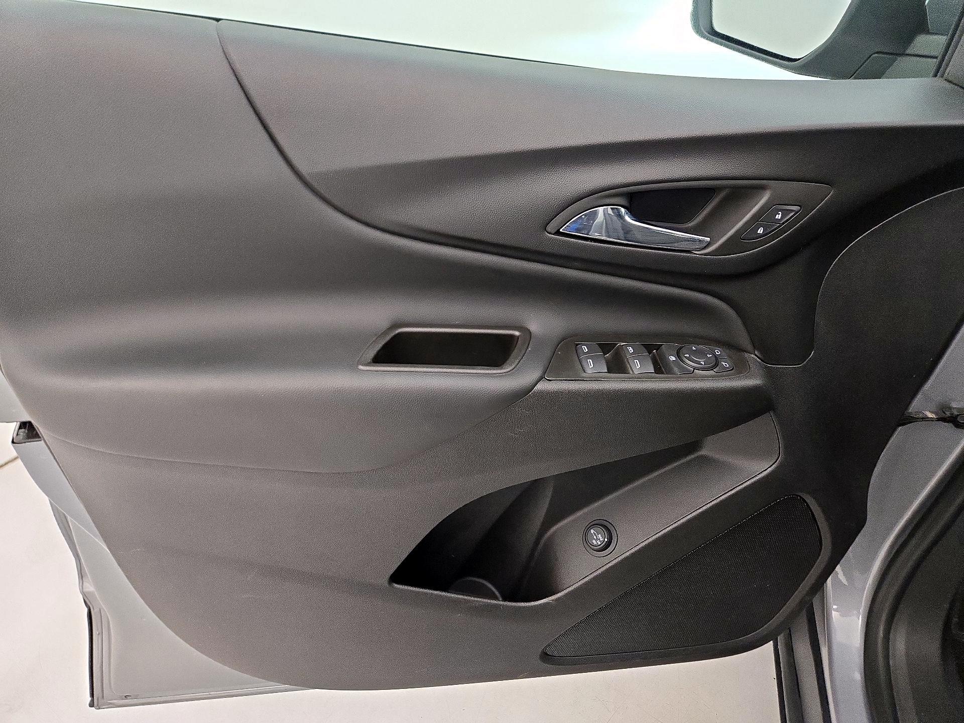 Thumbnail: 2024 Chevrolet Equinox - 12