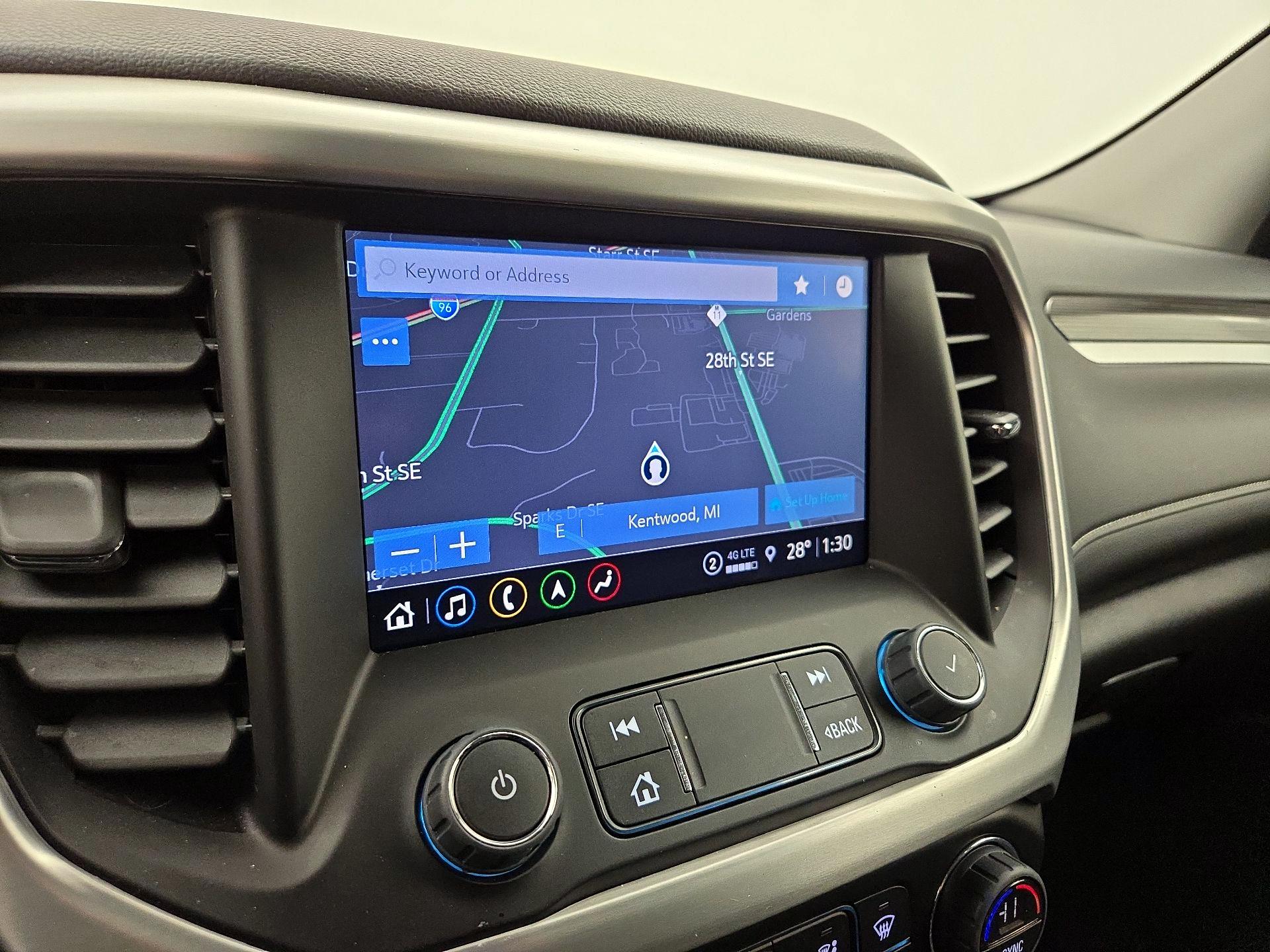 Thumbnail: 2023 GMC Acadia - 14