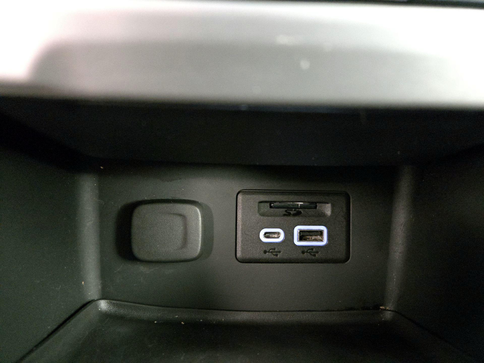 Thumbnail: 2023 GMC Acadia - 19