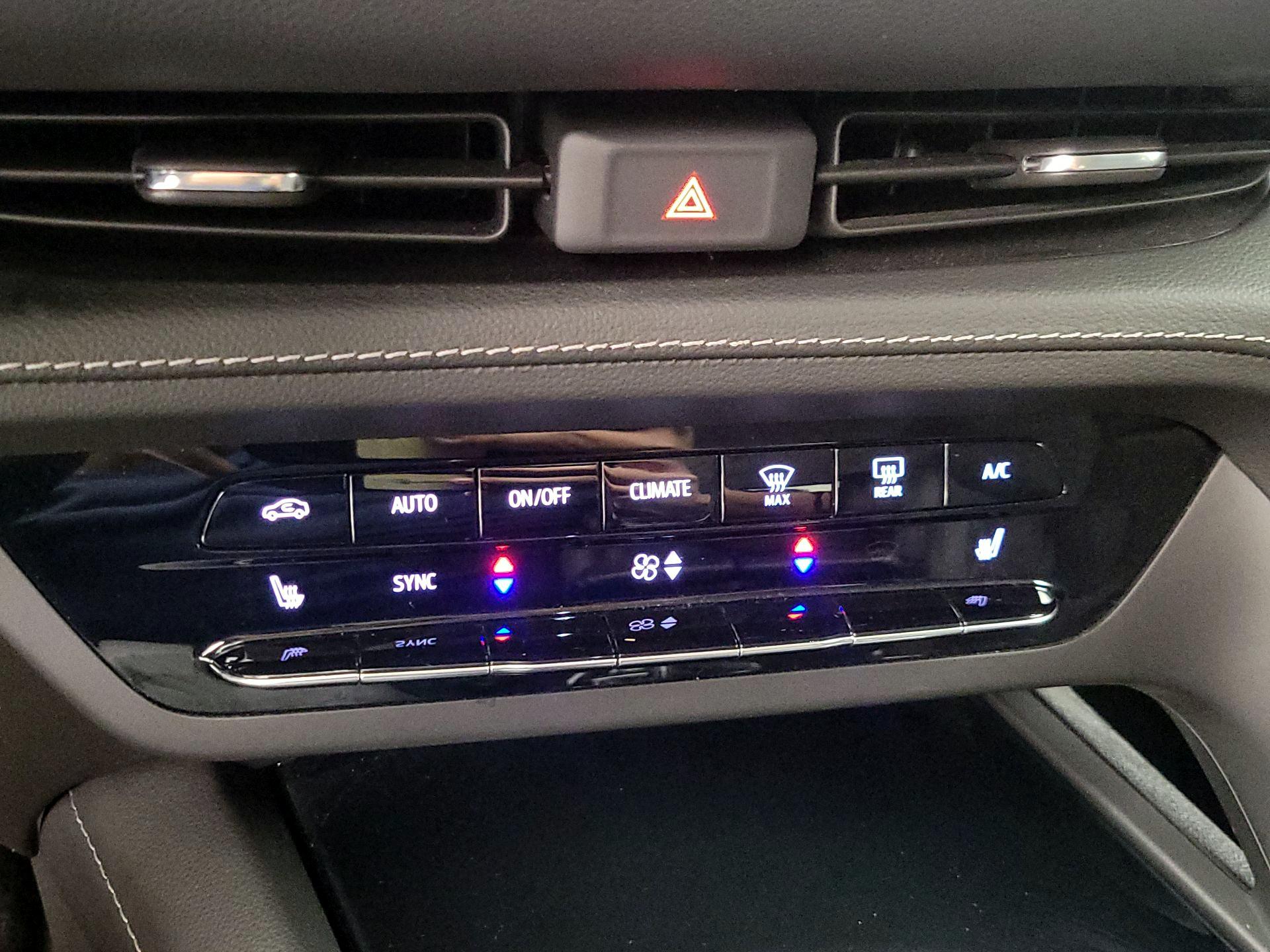 Thumbnail: 2022 Buick Envision - 16