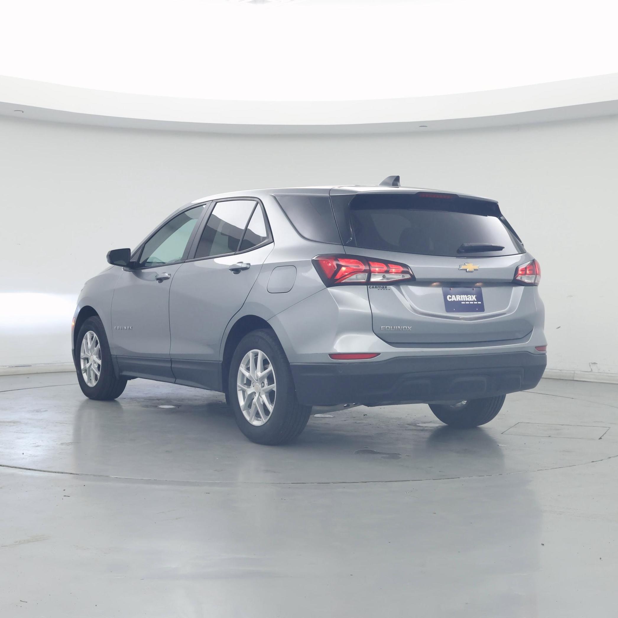 Thumbnail: 2023 Chevrolet Equinox - 2