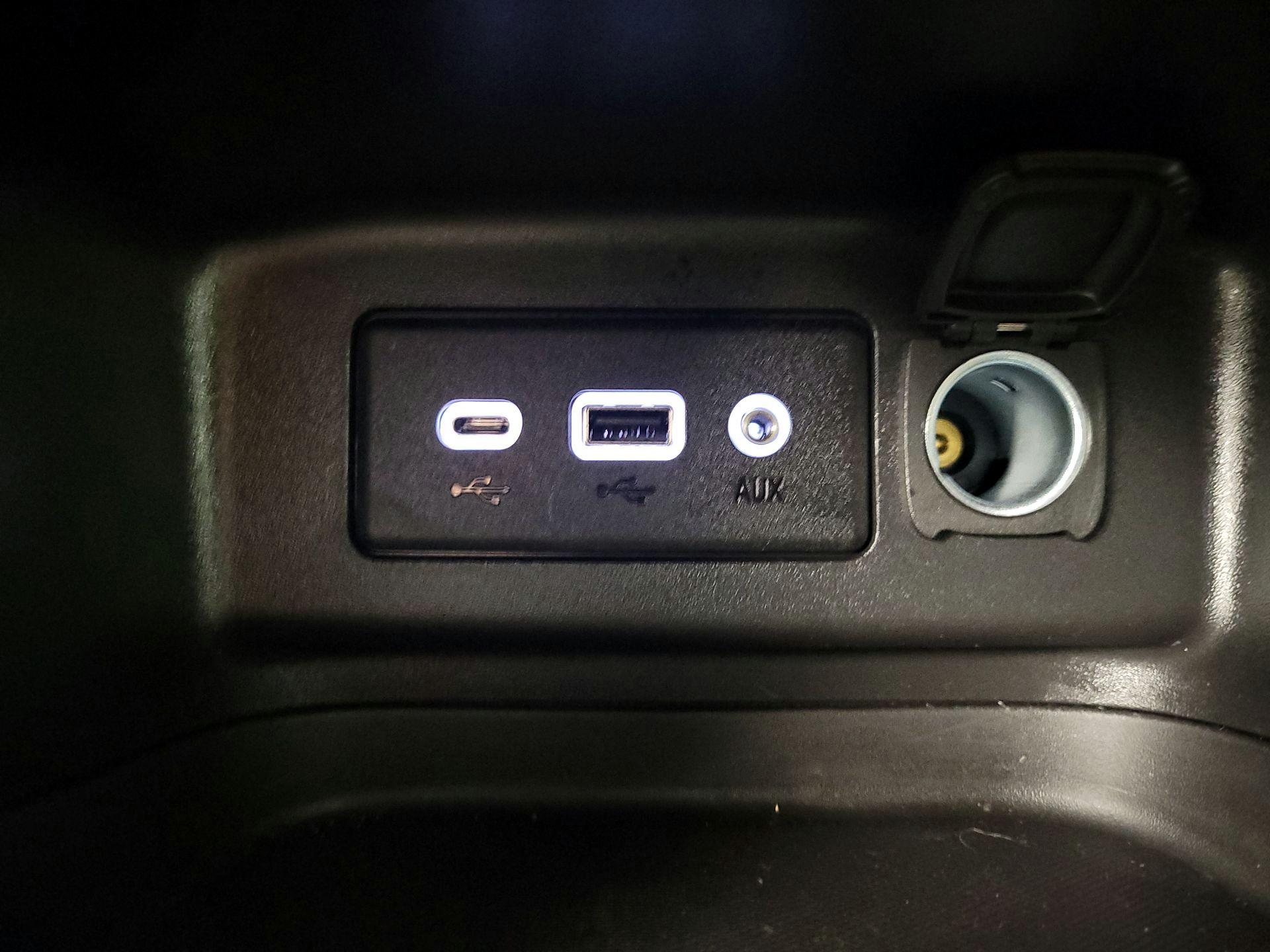 Thumbnail: 2023 Chevrolet Equinox - 19