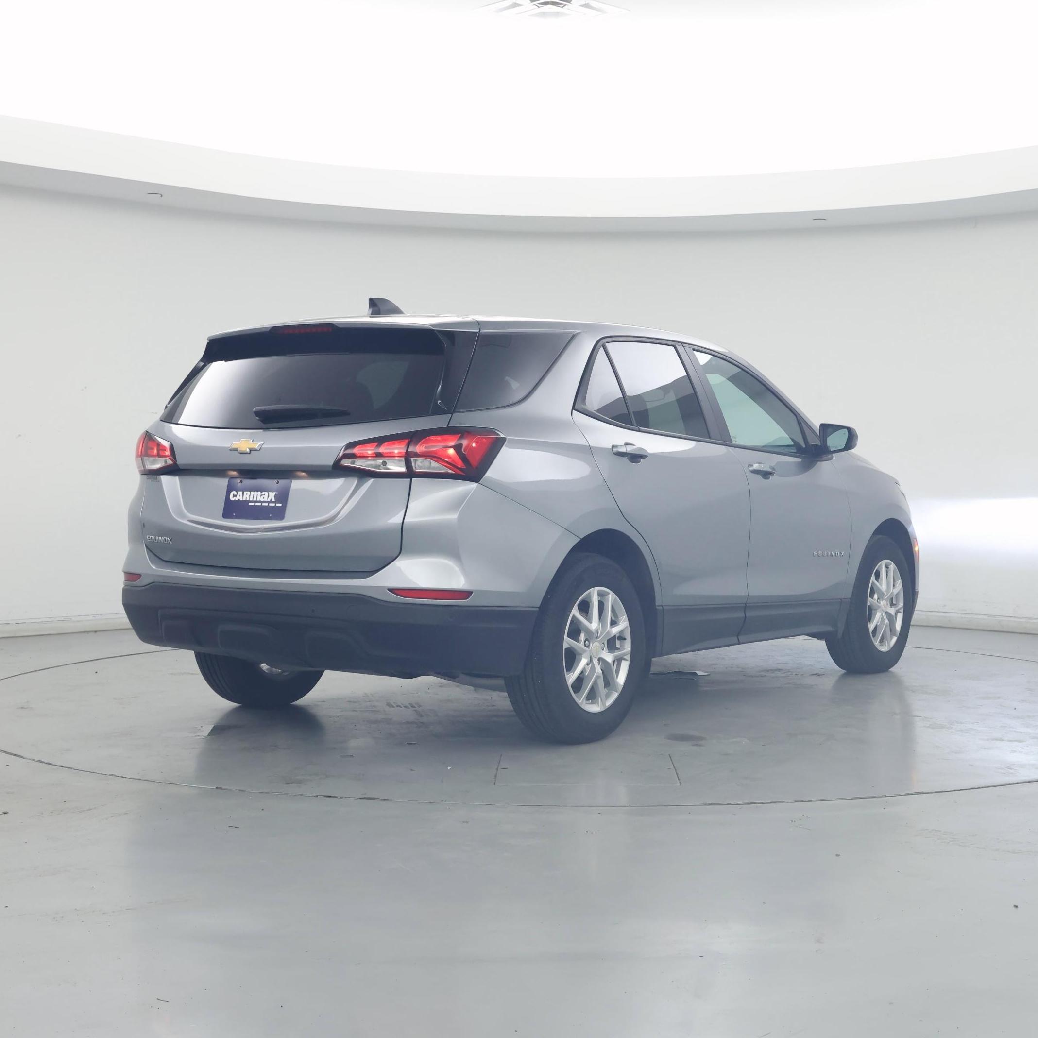 Thumbnail: 2023 Chevrolet Equinox - 8