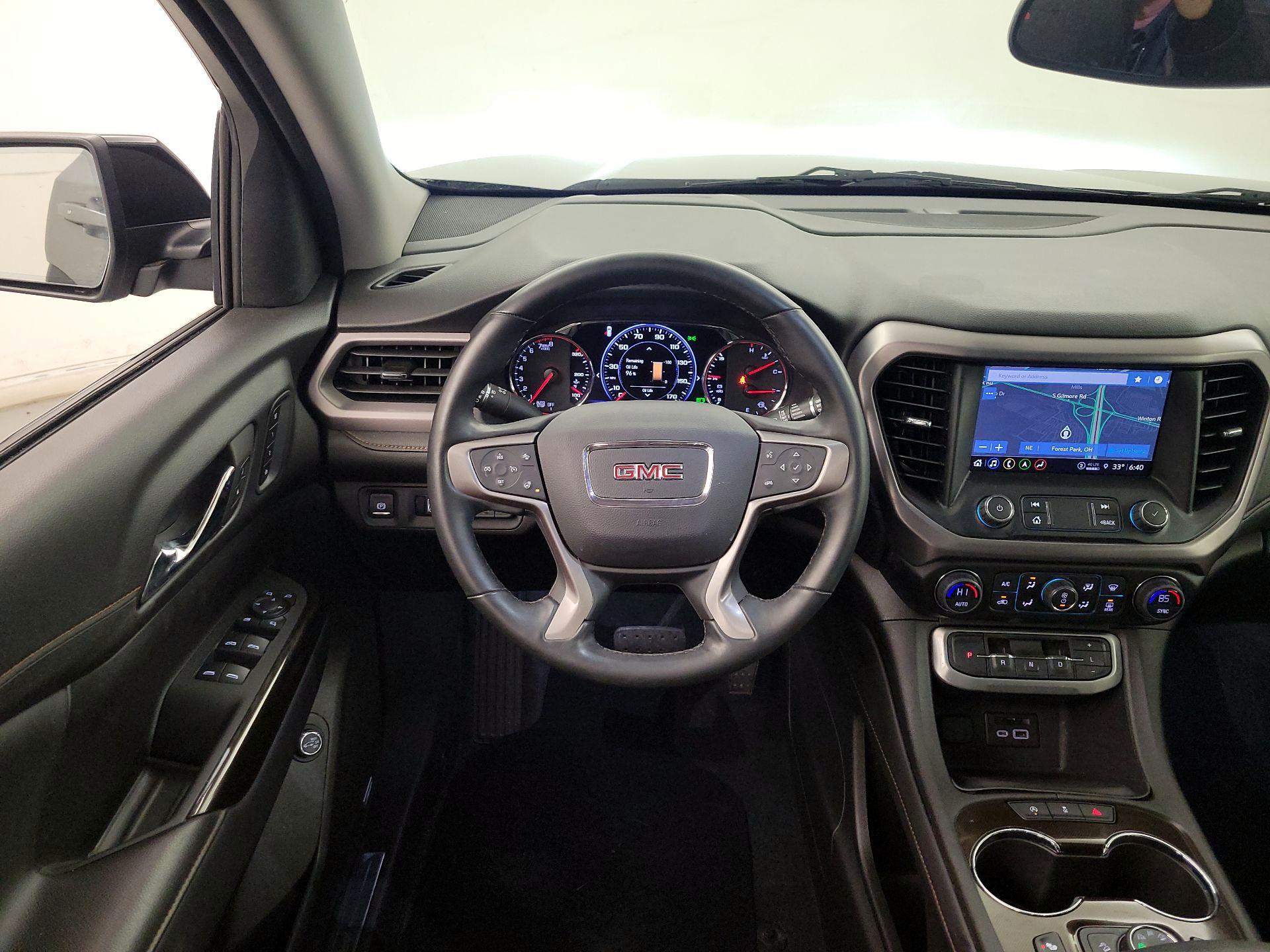 Thumbnail: 2023 GMC Acadia - 10