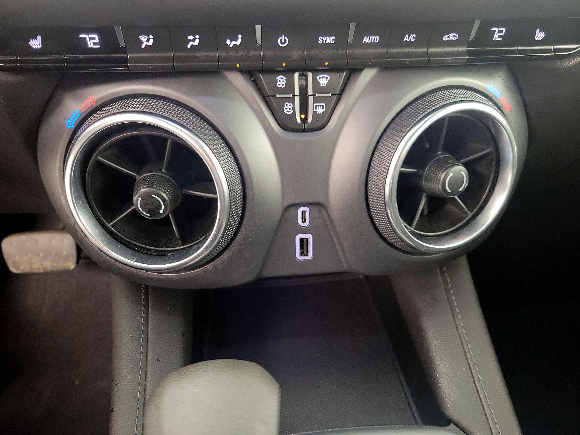 Thumbnail: 2022 Chevrolet Blazer - 17