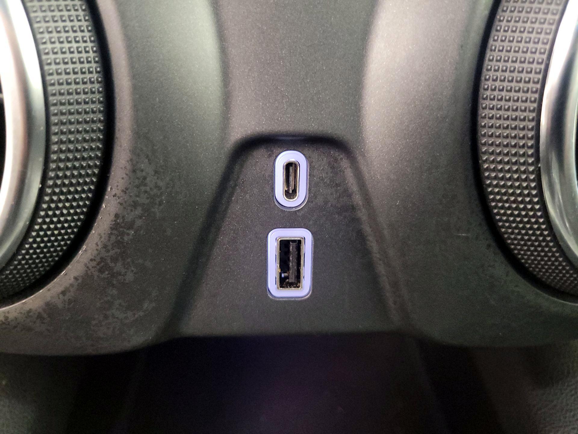 Thumbnail: 2022 Chevrolet Blazer - 19