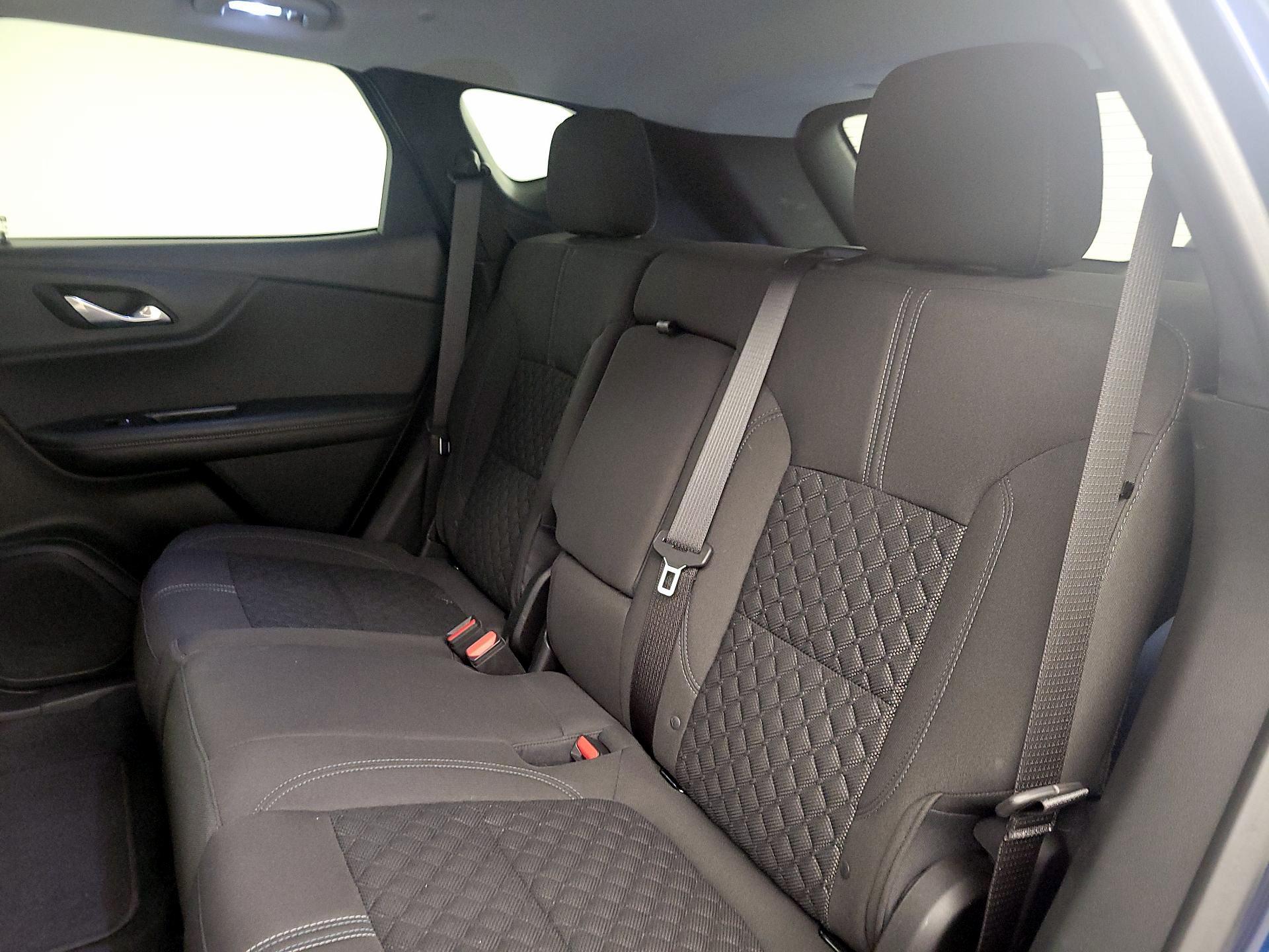 Thumbnail: 2022 Chevrolet Blazer - 20