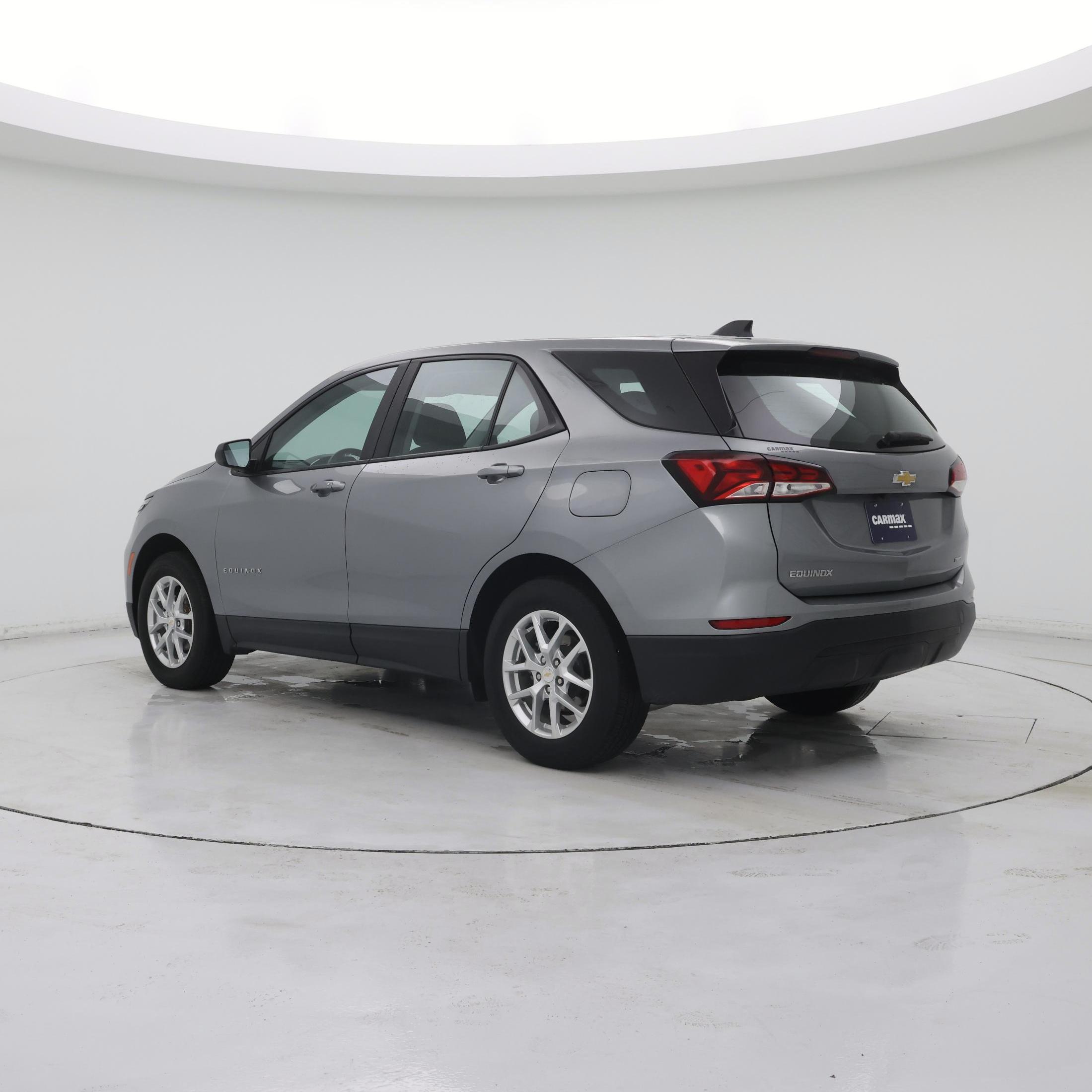 Thumbnail: 2023 Chevrolet Equinox - 2