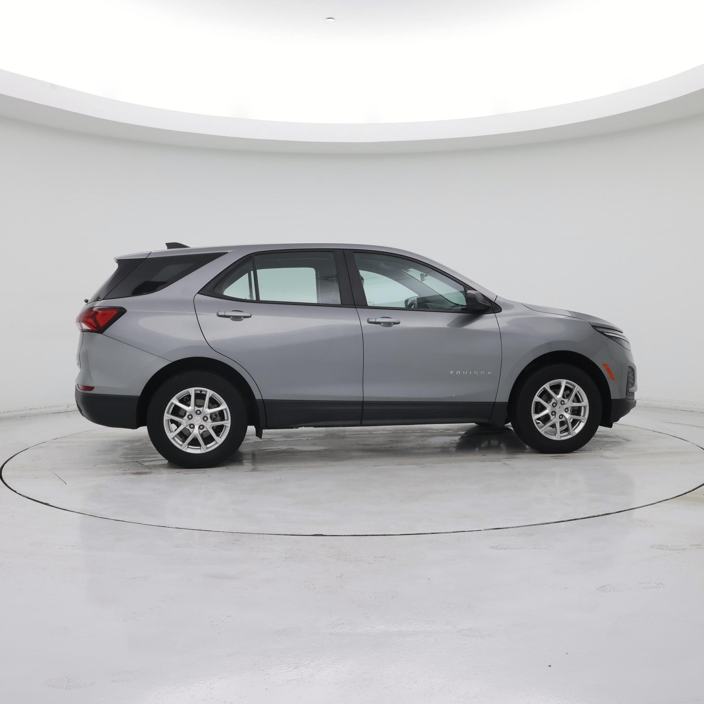 Thumbnail: 2023 Chevrolet Equinox - 7