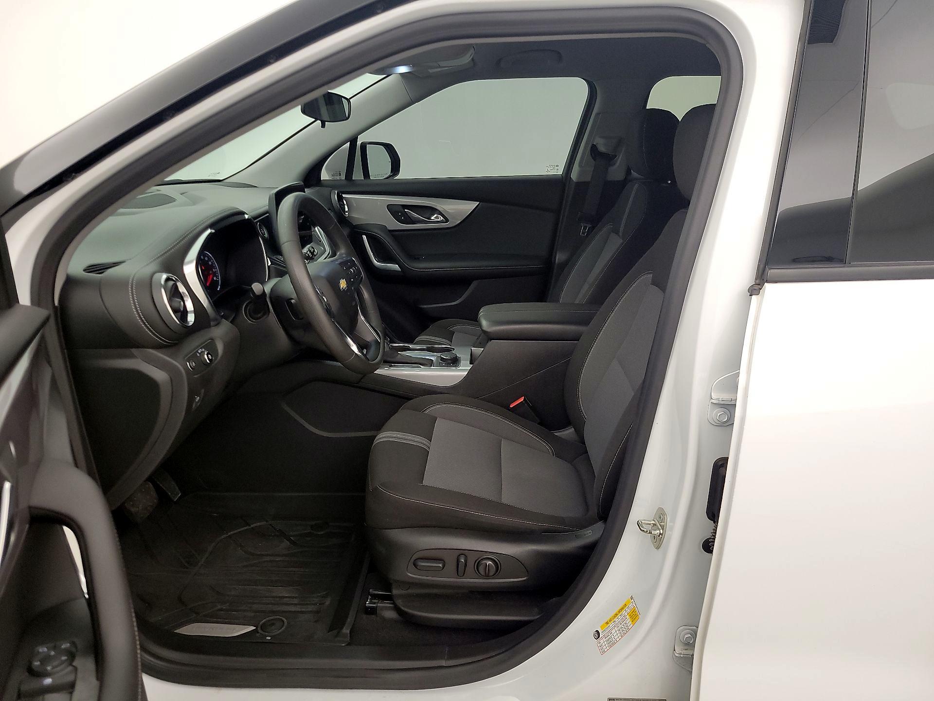 Thumbnail: 2023 Chevrolet Blazer - 11