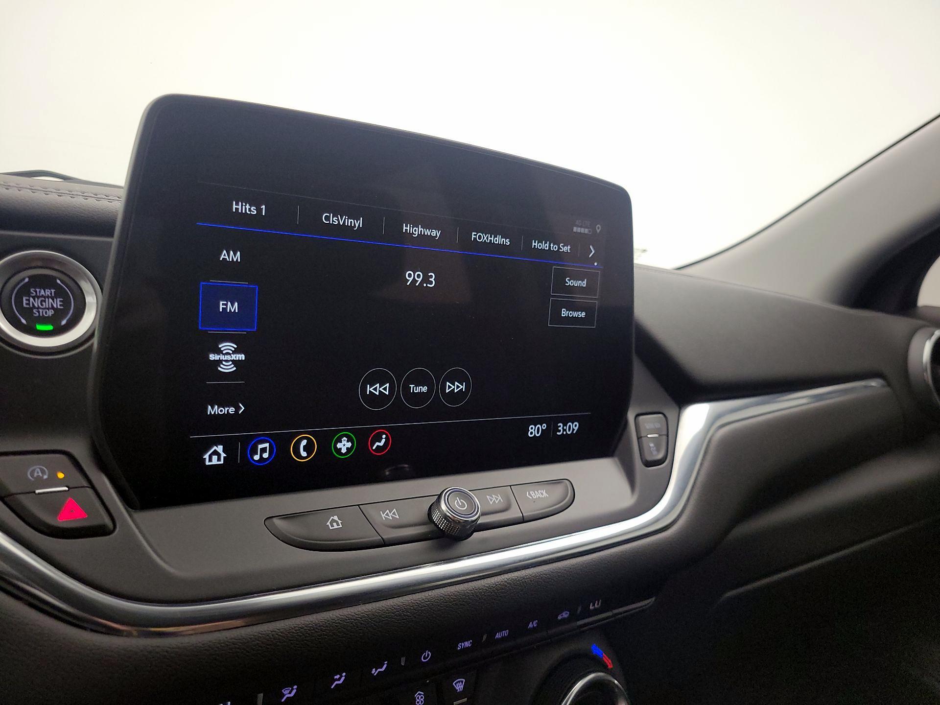 Thumbnail: 2023 Chevrolet Blazer - 15