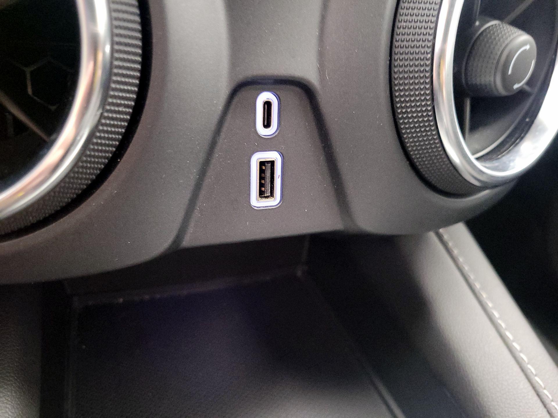 Thumbnail: 2023 Chevrolet Blazer - 18