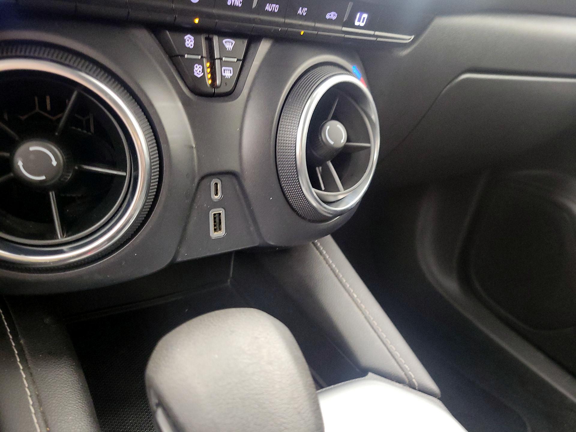 Thumbnail: 2023 Chevrolet Blazer - 18