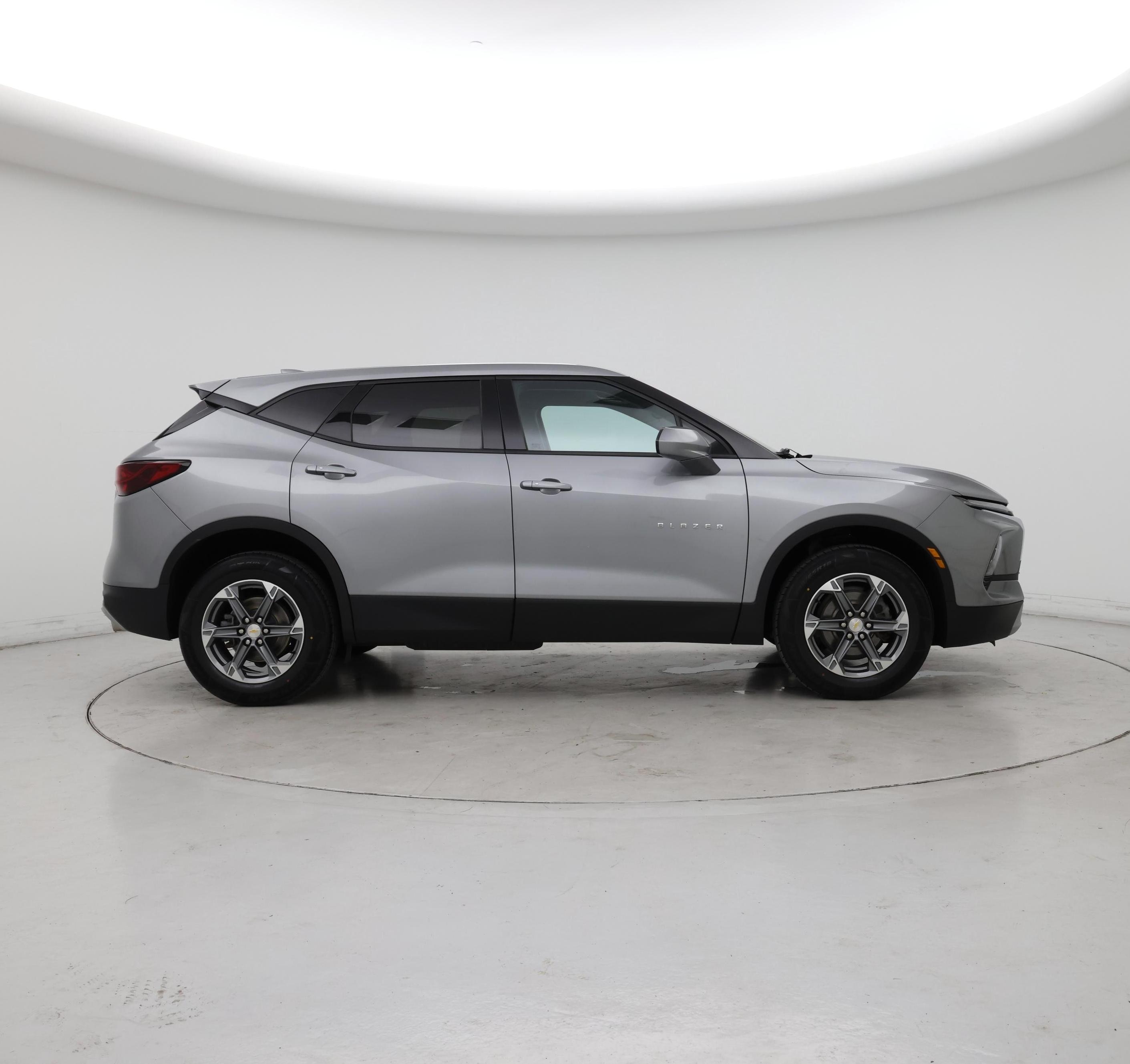 Thumbnail: 2023 Chevrolet Blazer - 7