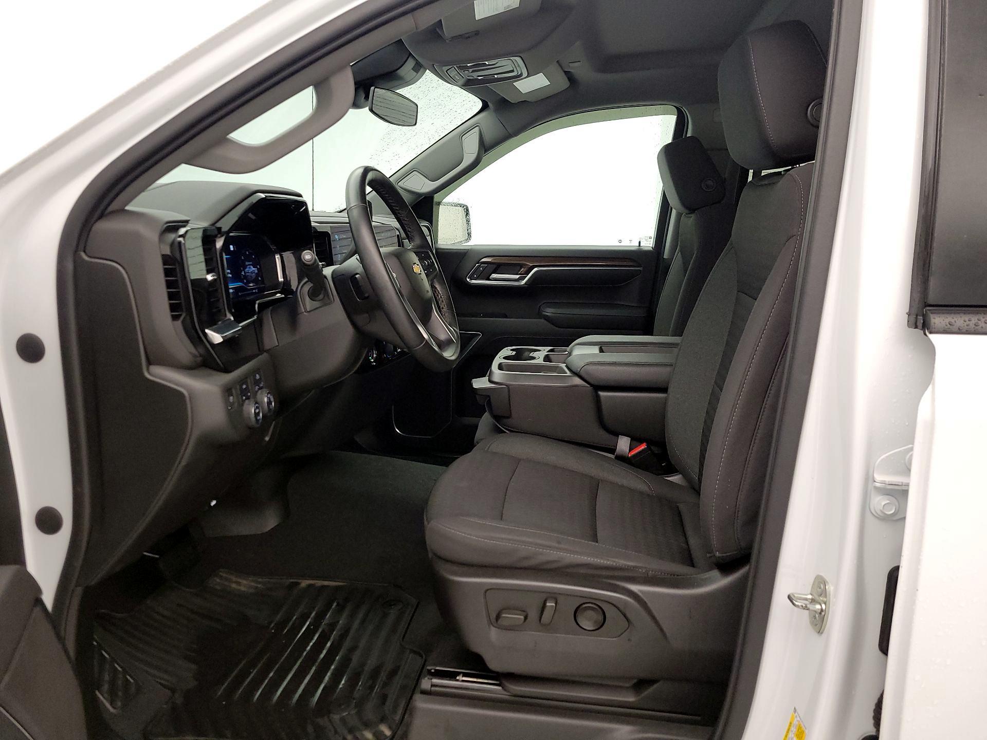 Thumbnail: 2023 Chevrolet Silverado 1500 - 11