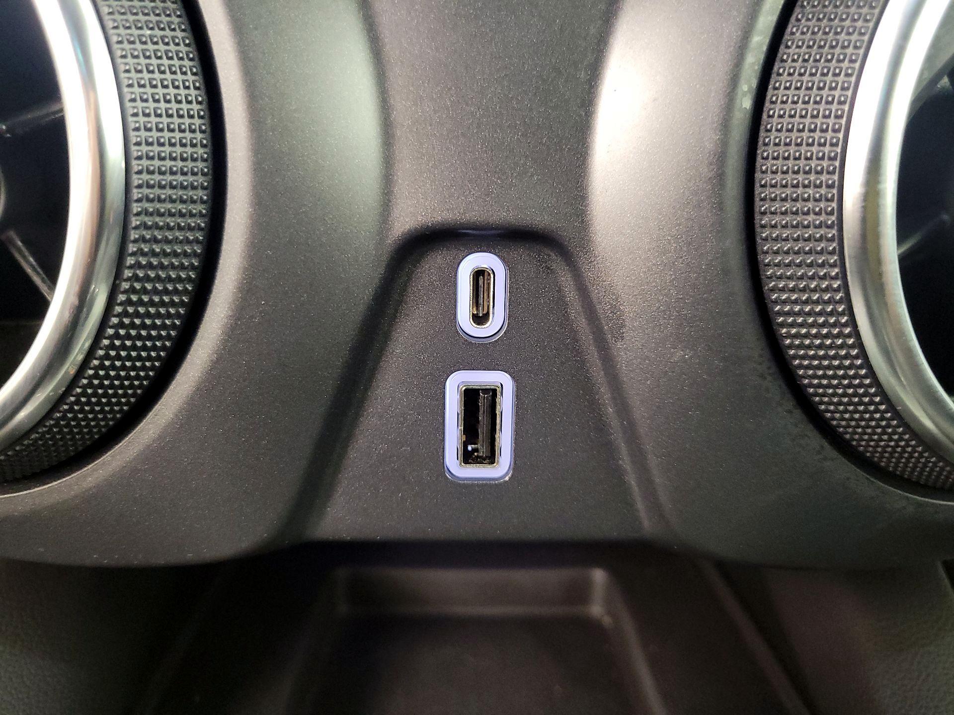 Thumbnail: 2023 Chevrolet Blazer - 19