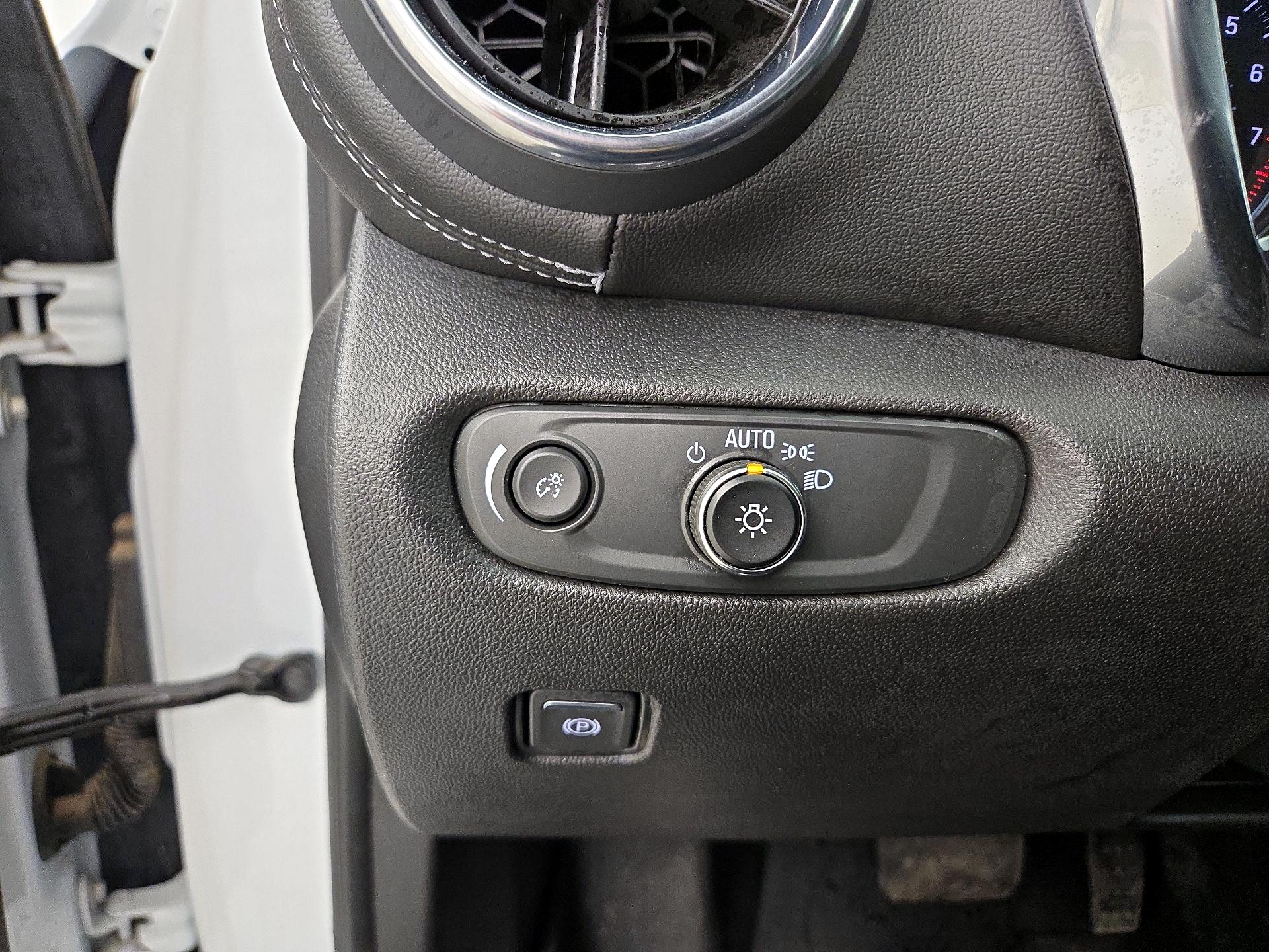 Thumbnail: 2023 Chevrolet Blazer - 13