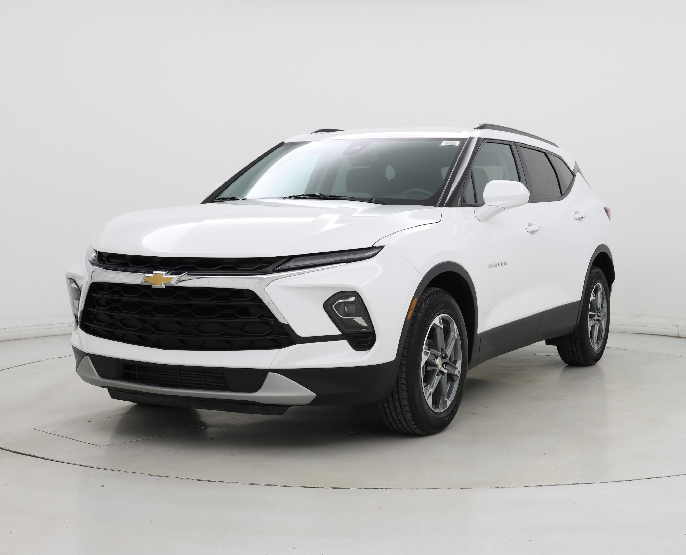 Thumbnail: 2023 Chevrolet Blazer - 4