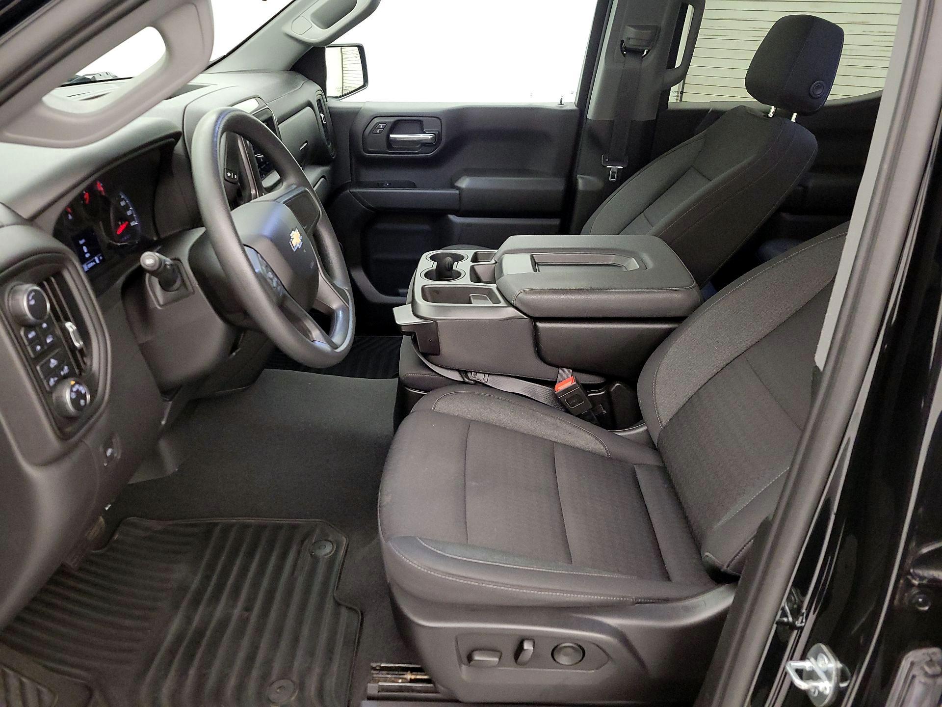 Thumbnail: 2023 Chevrolet Silverado 1500 - 11