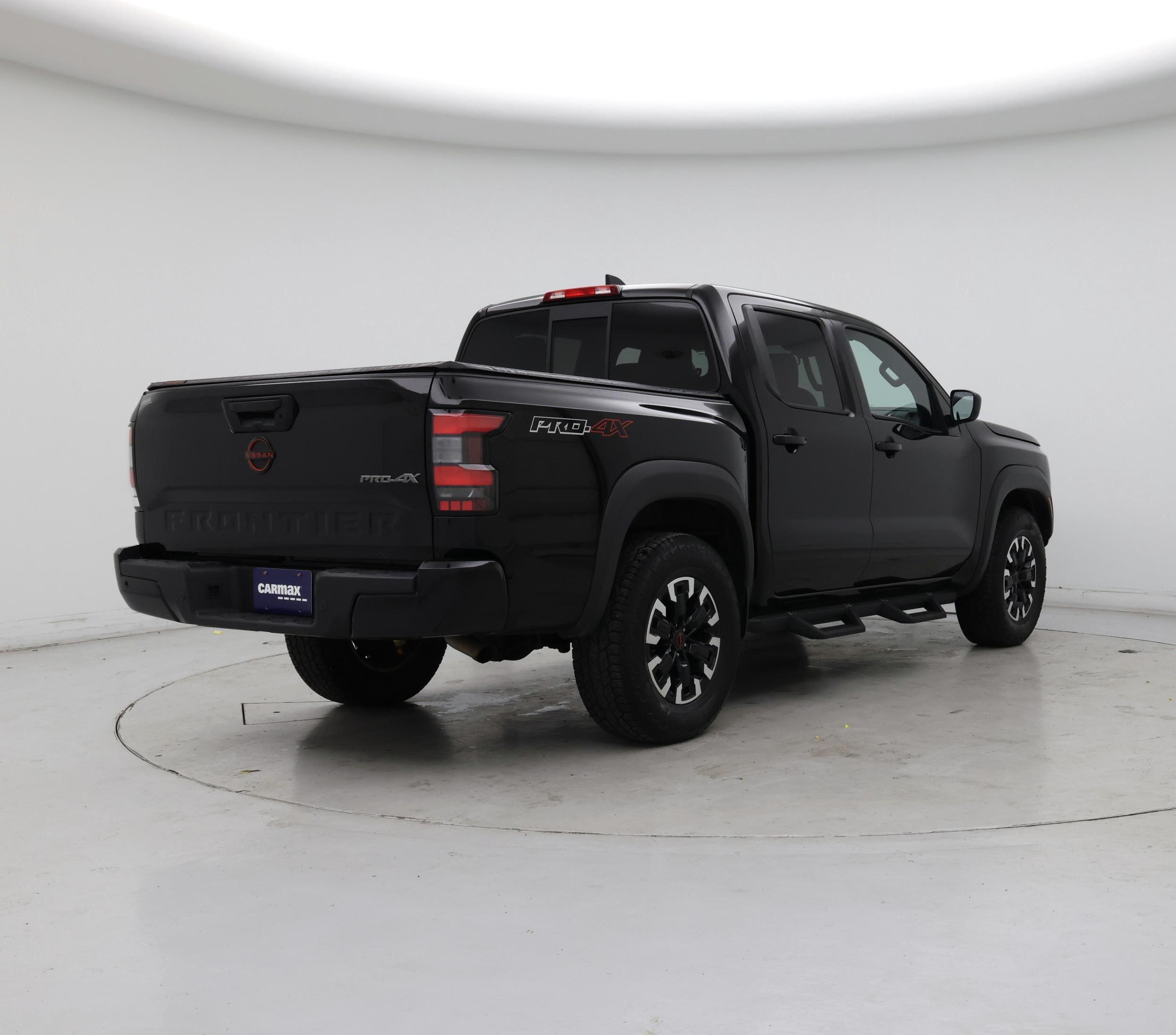 Thumbnail: 2022 Nissan Frontier - 8