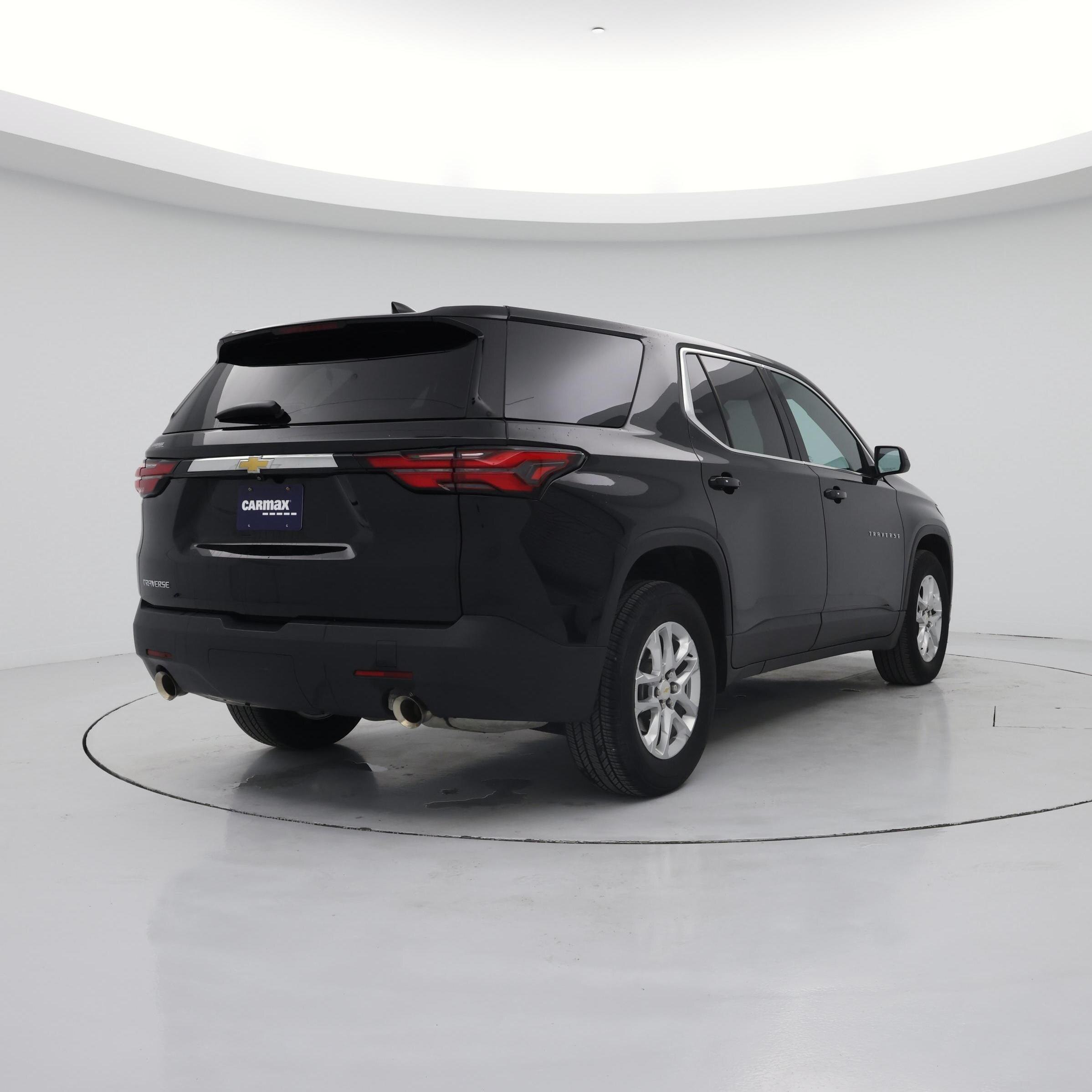 Thumbnail: 2023 Chevrolet Traverse - 8