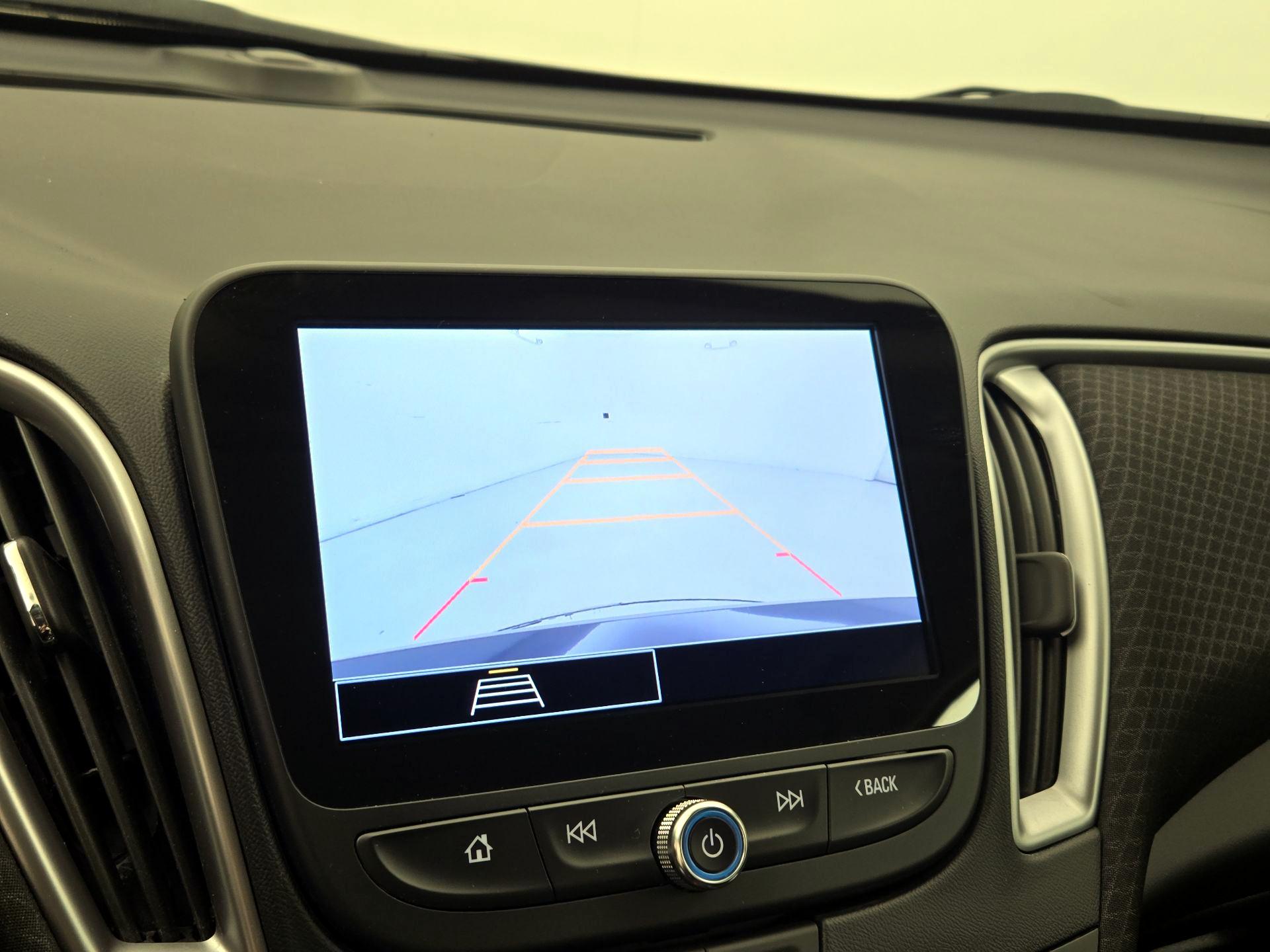 Thumbnail: 2025 Chevrolet Malibu - 14