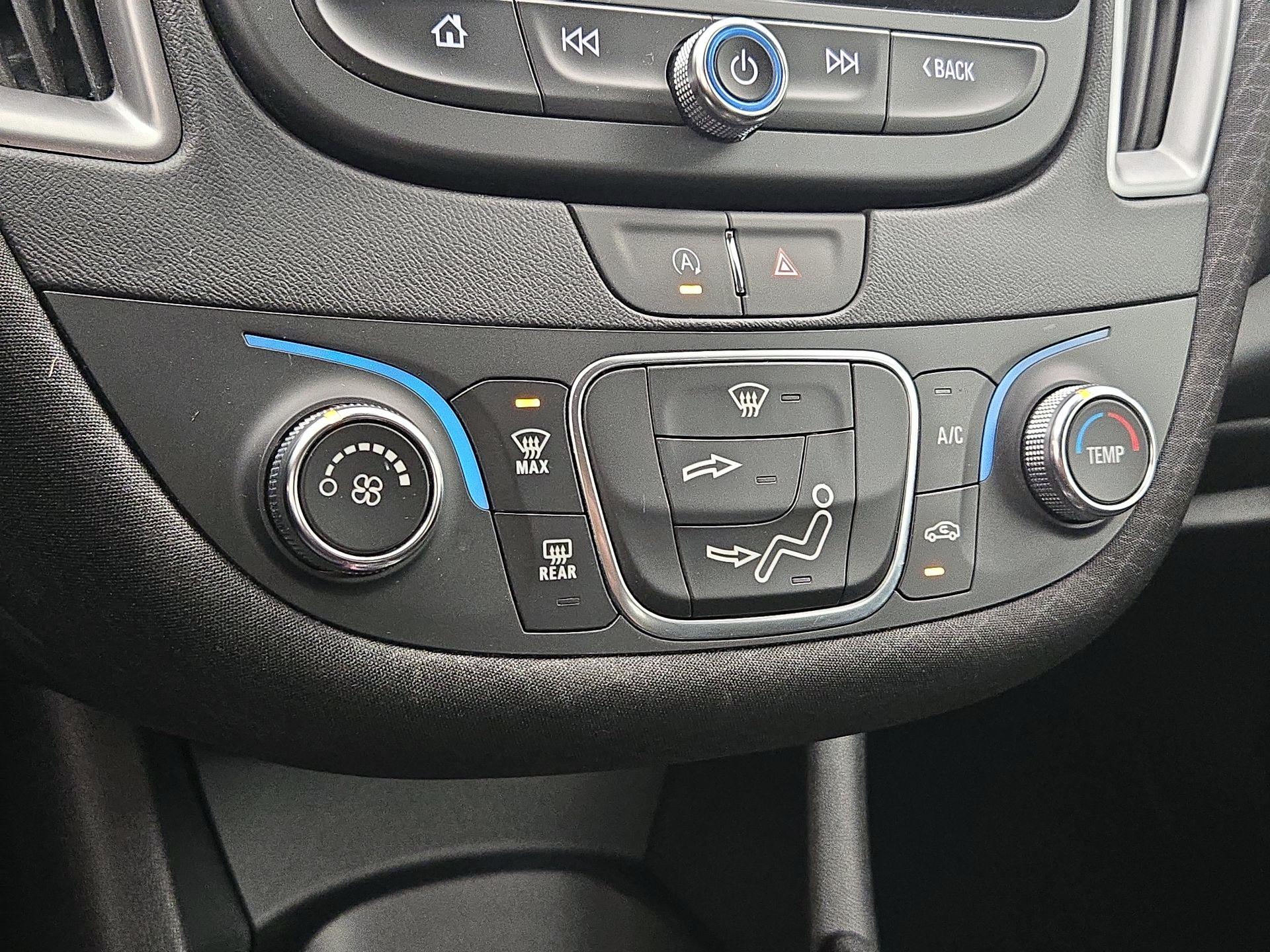 Thumbnail: 2025 Chevrolet Malibu - 16