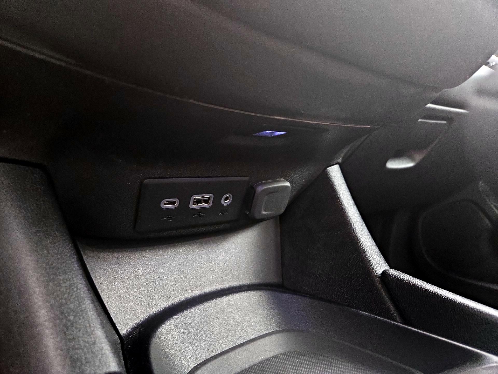 Thumbnail: 2025 Chevrolet Malibu - 18