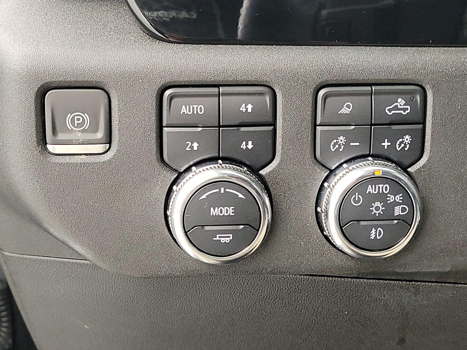 Thumbnail: 2023 GMC Sierra 1500 - 13